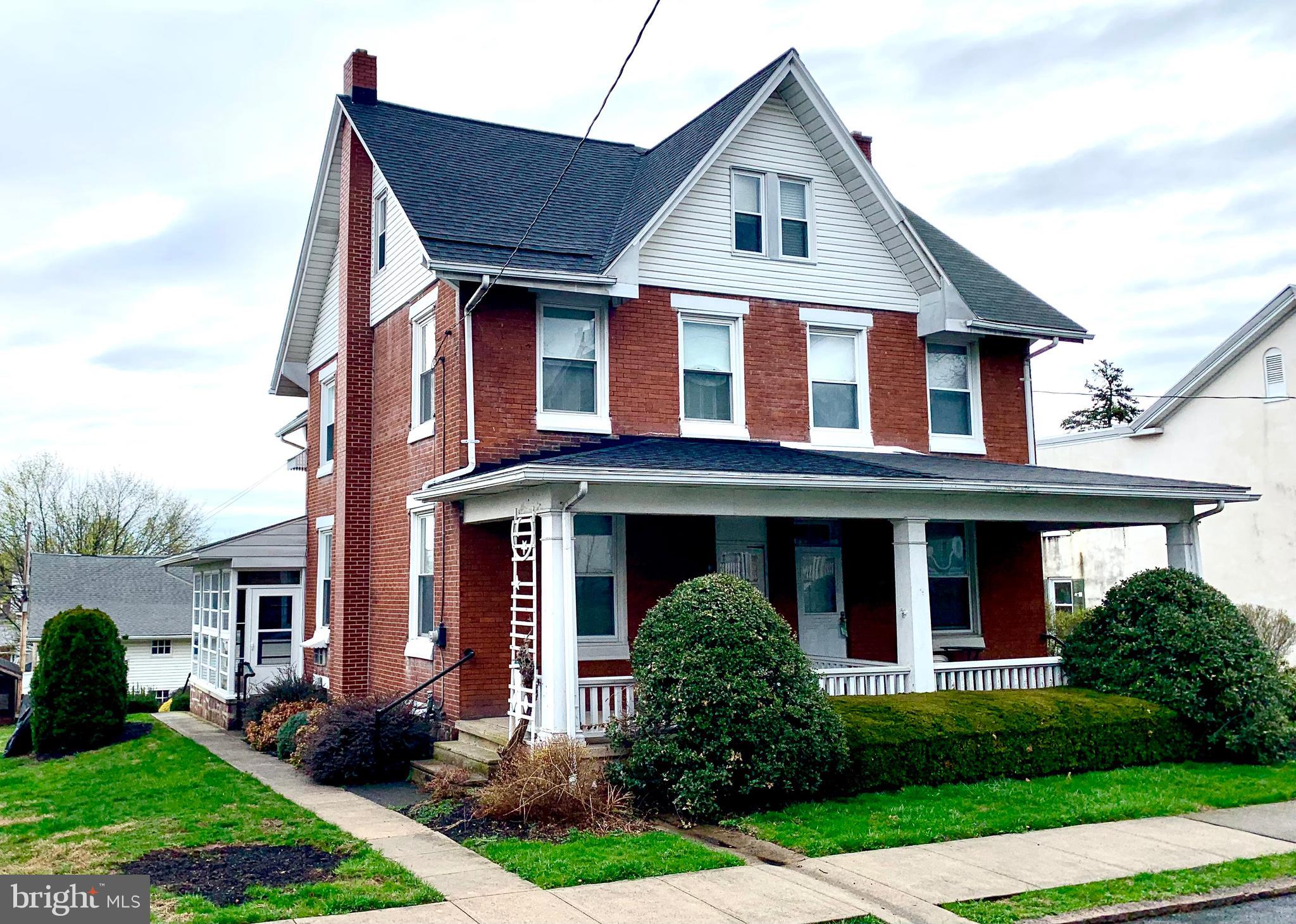 The sale of this property includes 2 parcels. ID# 31-5344-13-04-6761 (317 W 2nd St) and ID# 31-5344-13-04-6797 (315 R W 2nd St) The taxes listed are the combined amount. This property has been impeccably maintained. There is a potential extra bedroom on the 3rd floor. There is a 2 story converted barn at the rear of the property that has 4 car bays, significant additional storage and roughed in plumbing for a full bathroom. It is ideal for a car enthusiast, contractor, or could be rental potential. Property is available for quick possession.