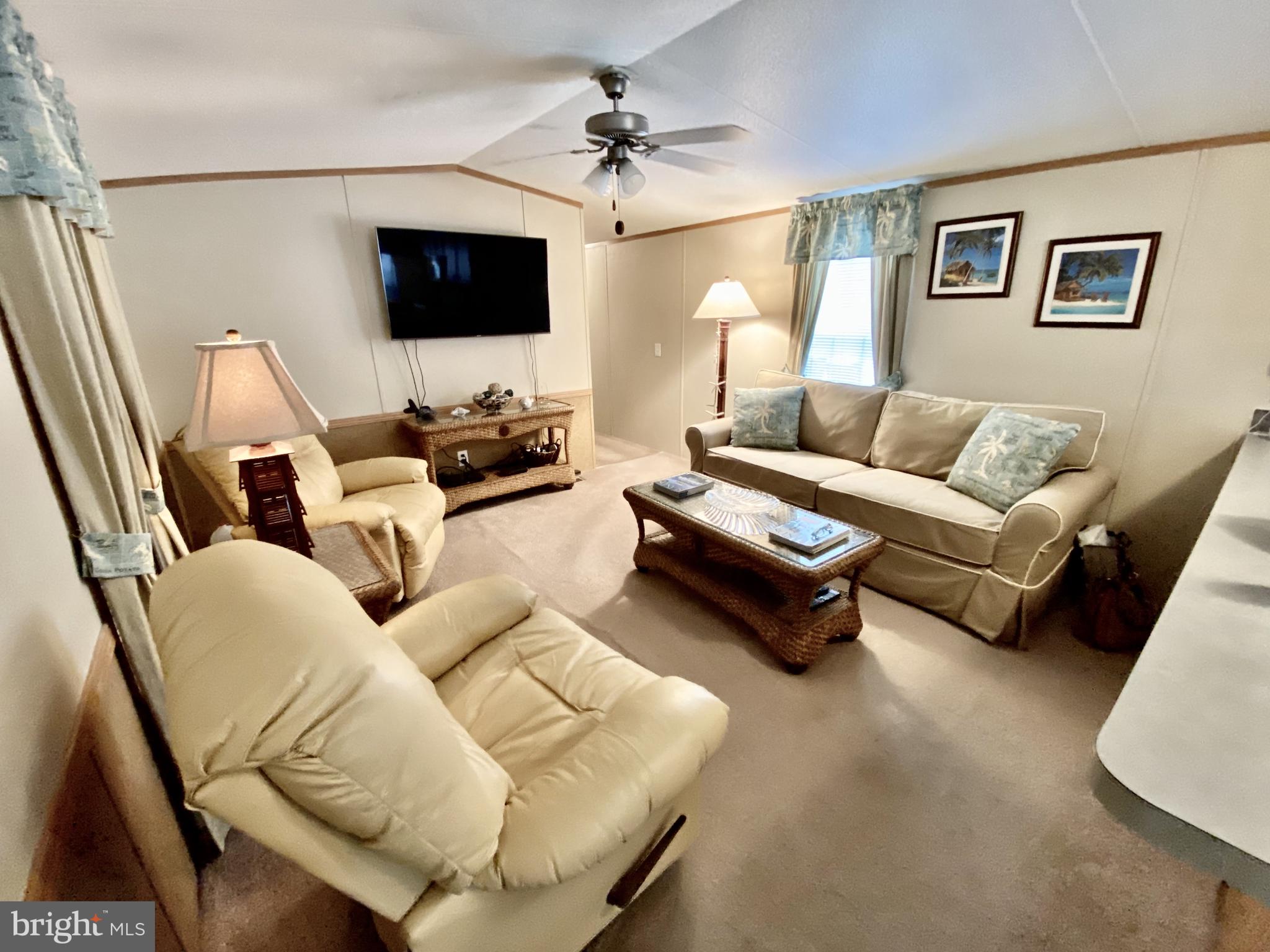 SUN RETREATS REHOBOTH BAY - Residential