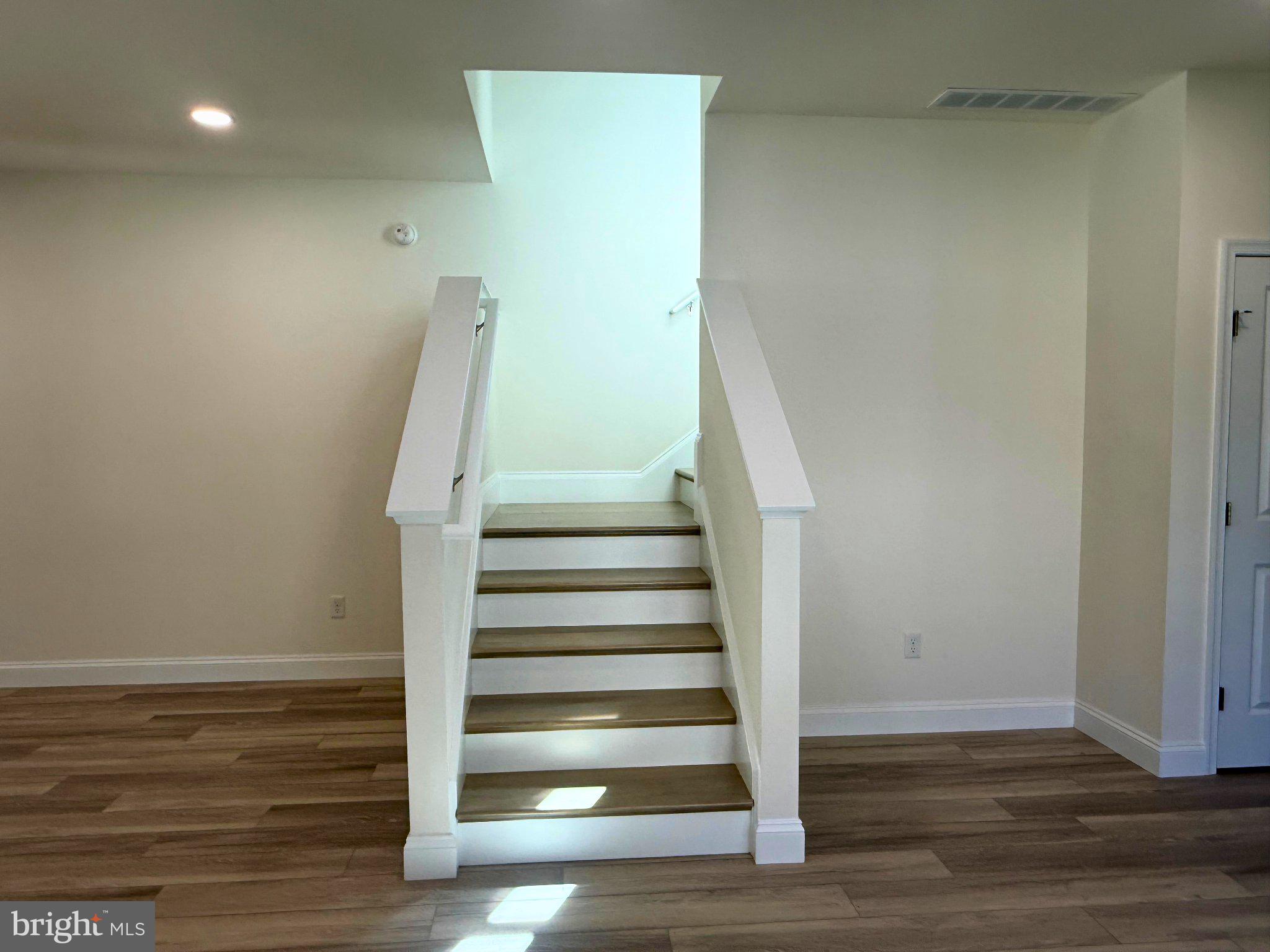 WATERMANS ESTATES - Residential