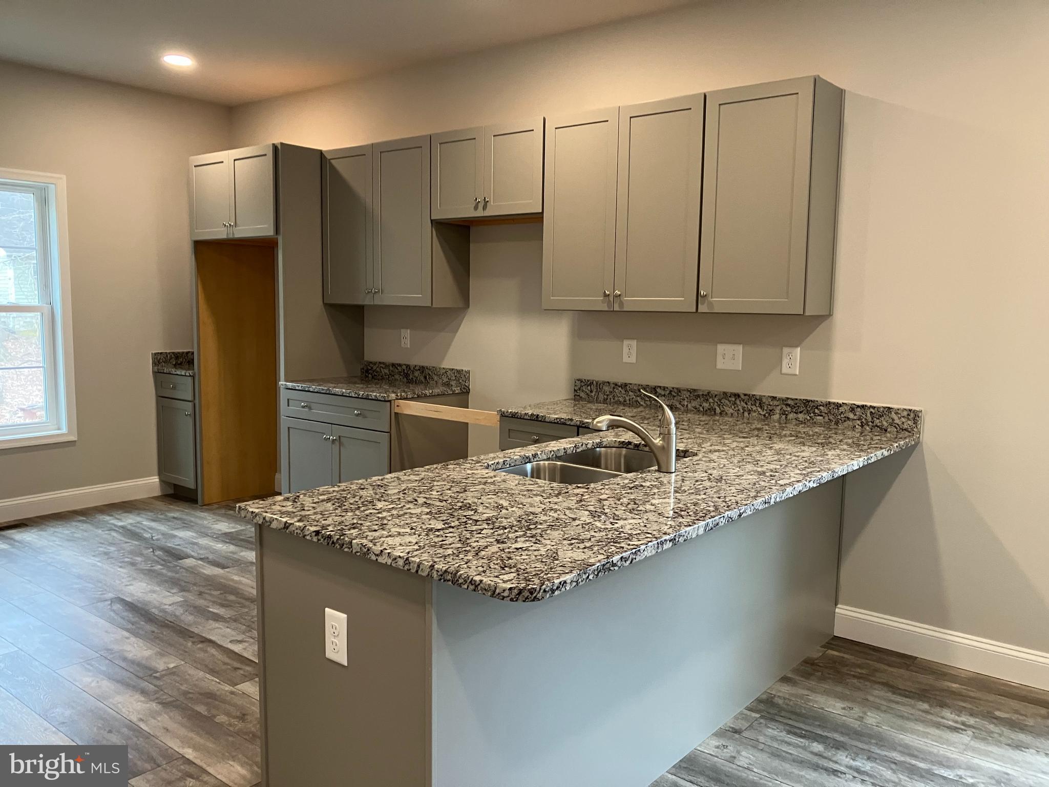 WATERMANS ESTATES - Residential