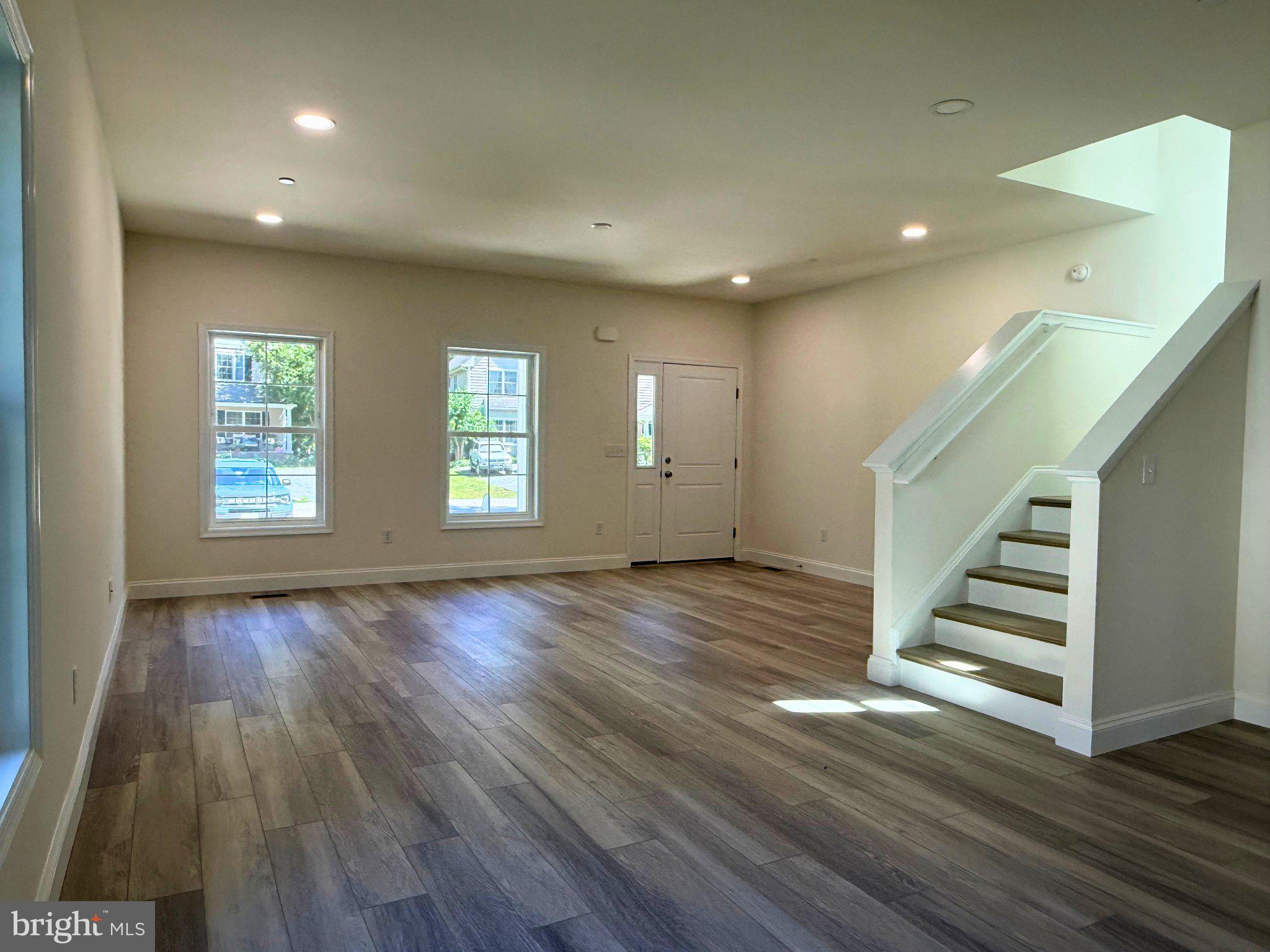 WATERMANS ESTATES - Residential