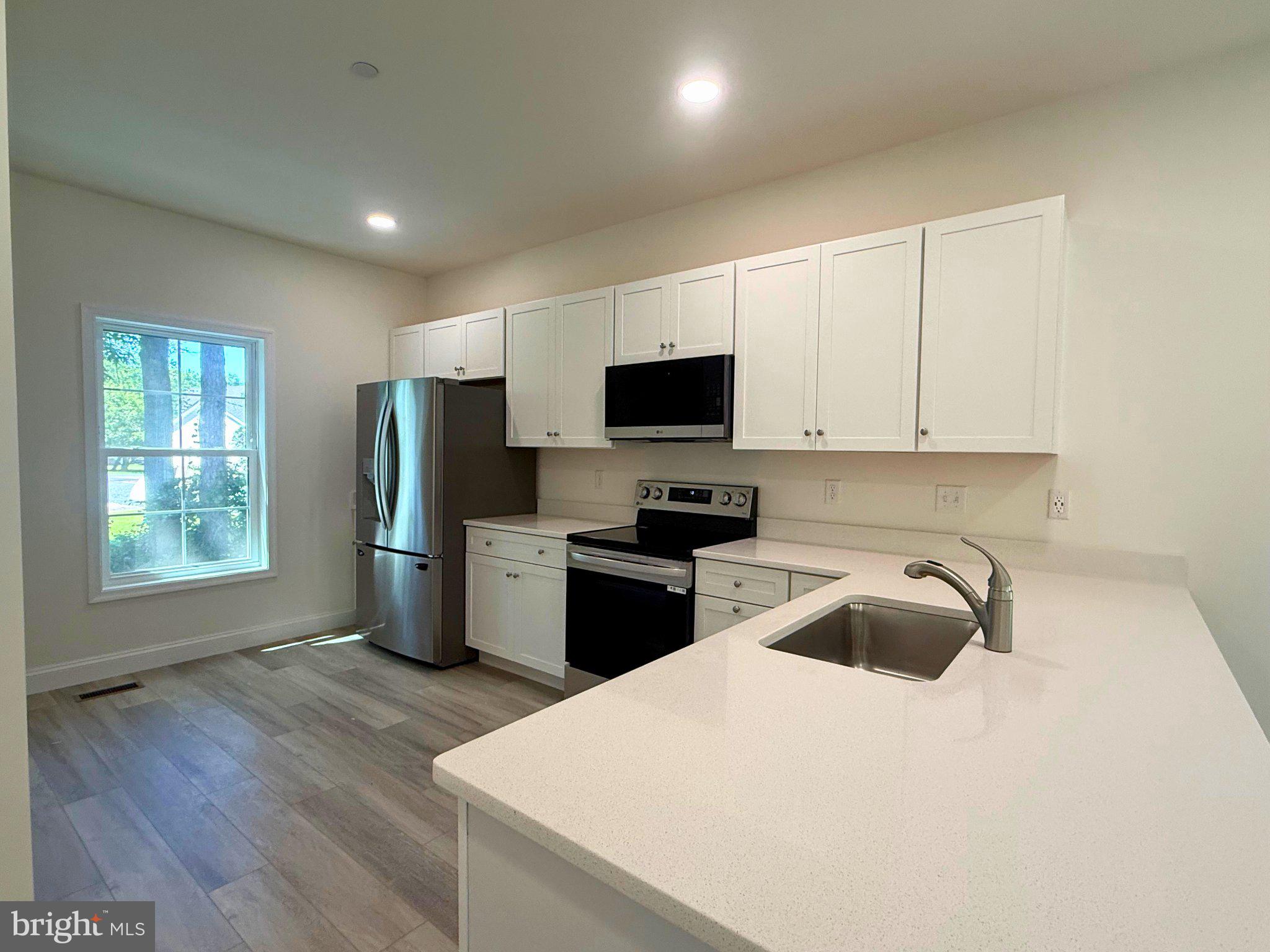 WATERMANS ESTATES - Residential