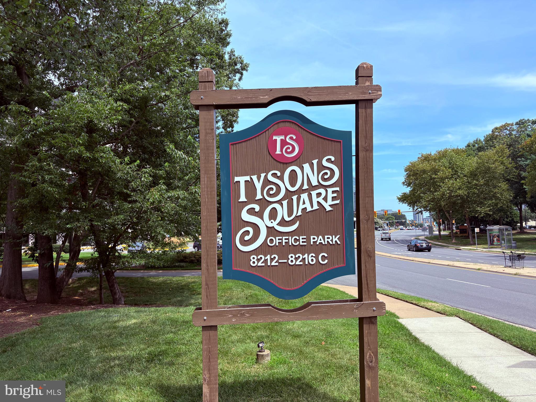TYSONS SQUARE OFFICE PARK - Commercial Sale