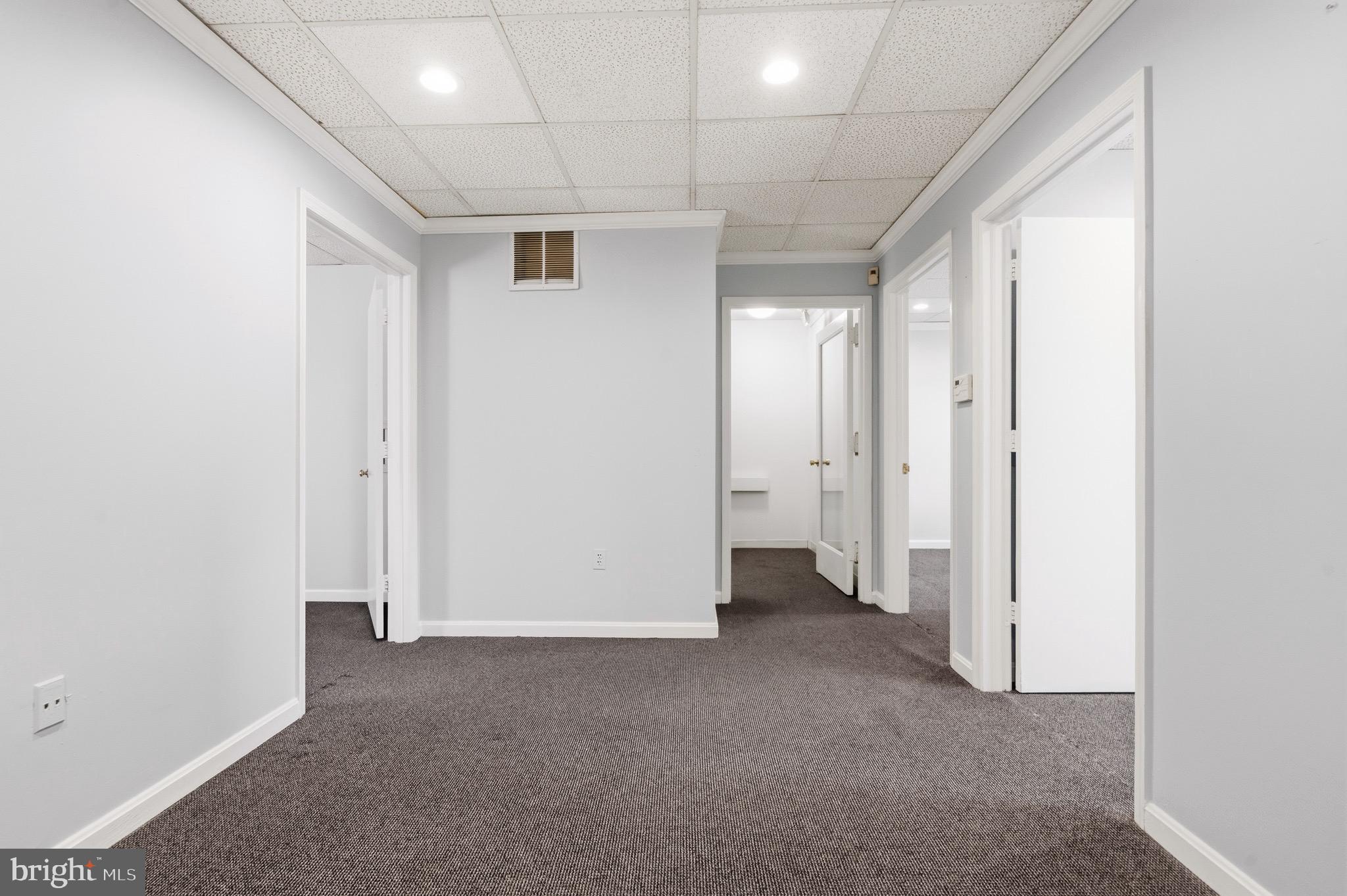 TYSONS SQUARE OFFICE PARK - Commercial Sale