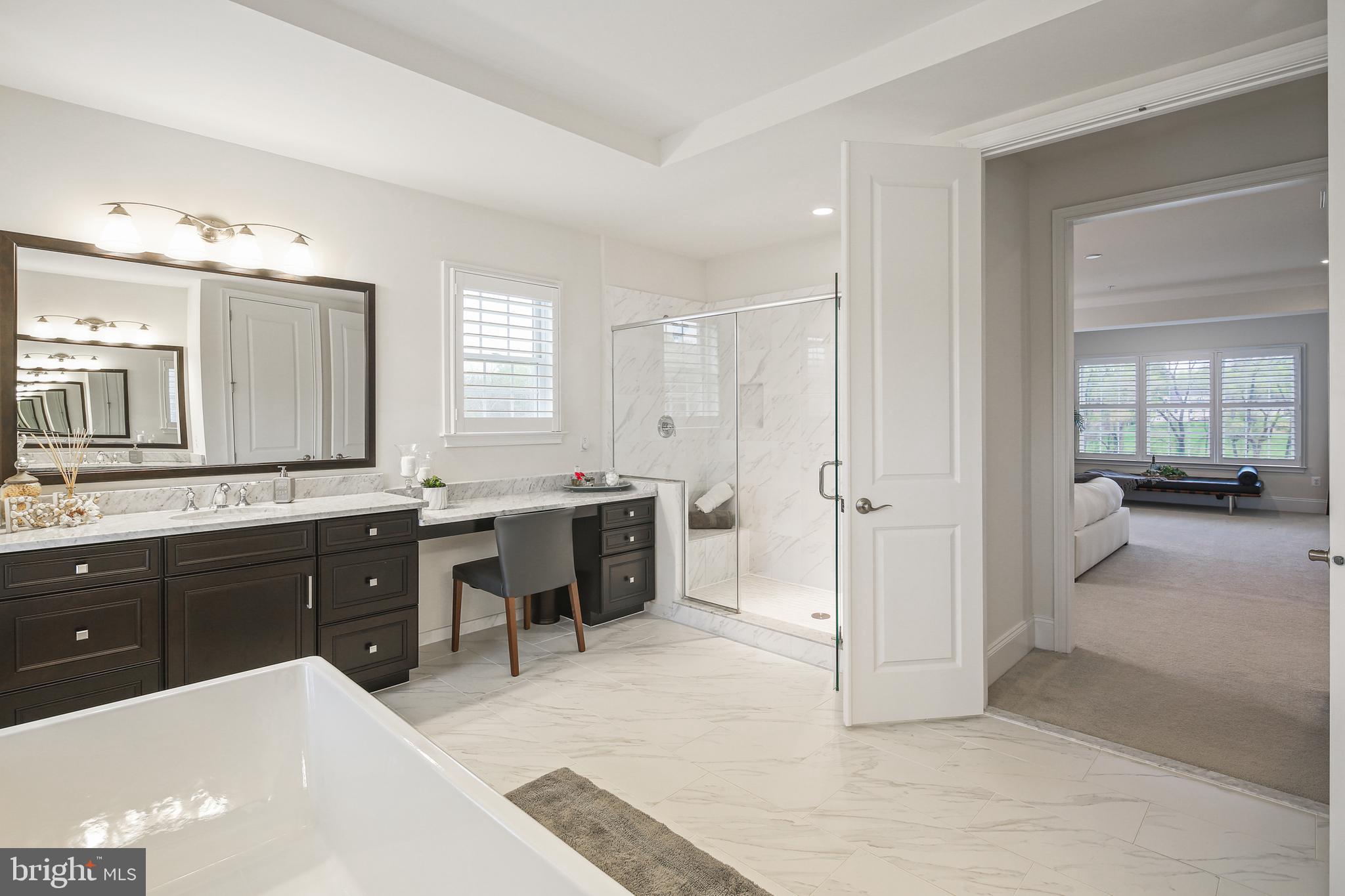 TROTTERS GLEN - Residential