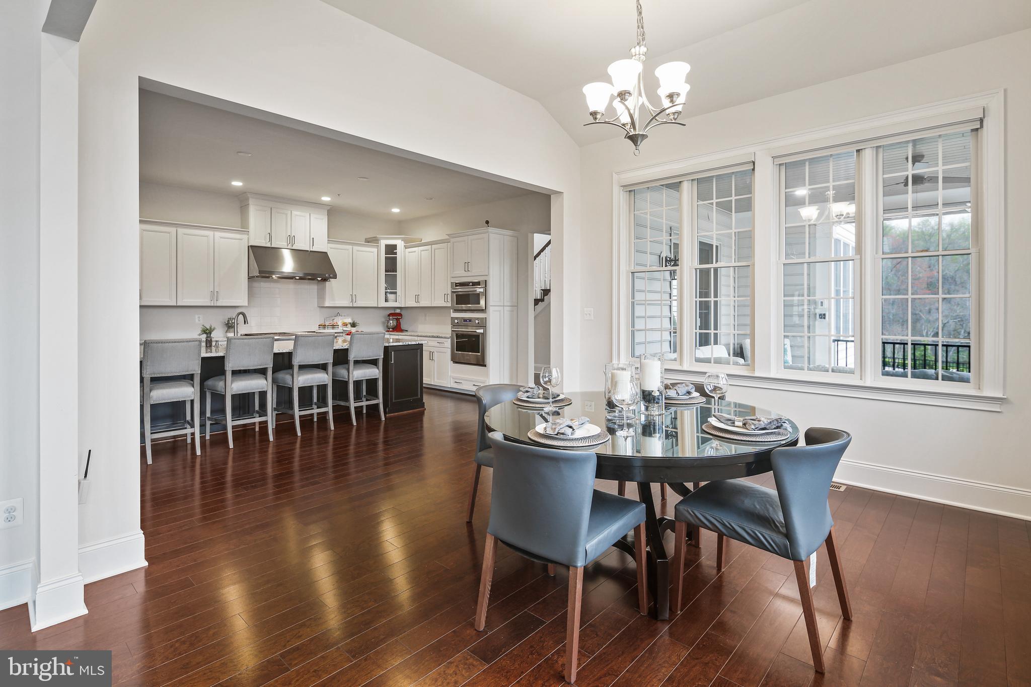 TROTTERS GLEN - Residential