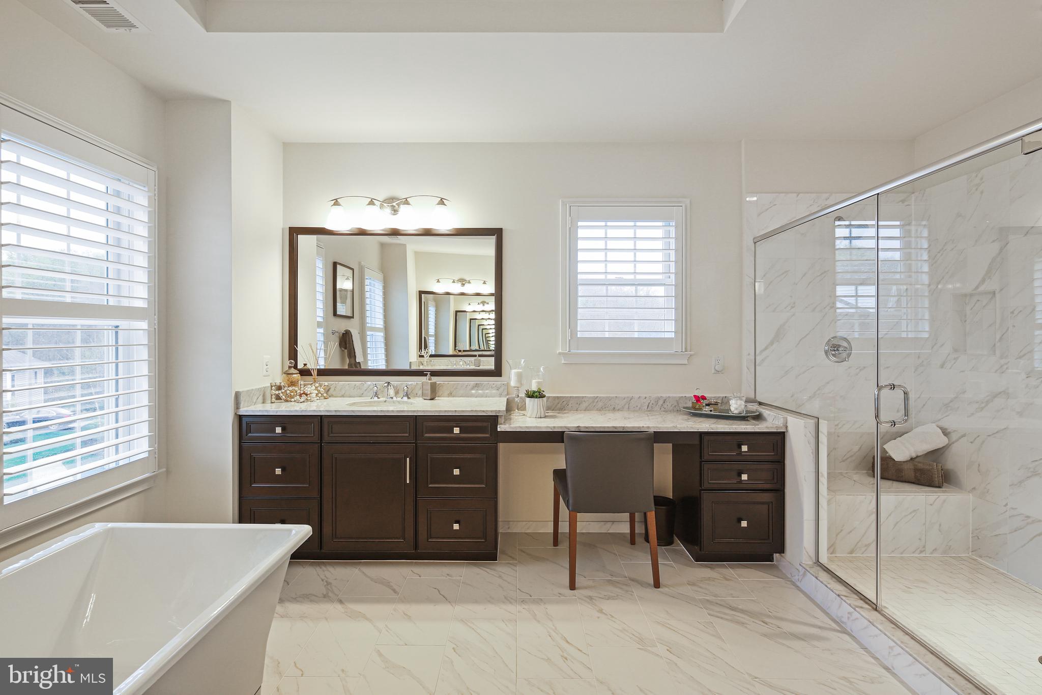 TROTTERS GLEN - Residential