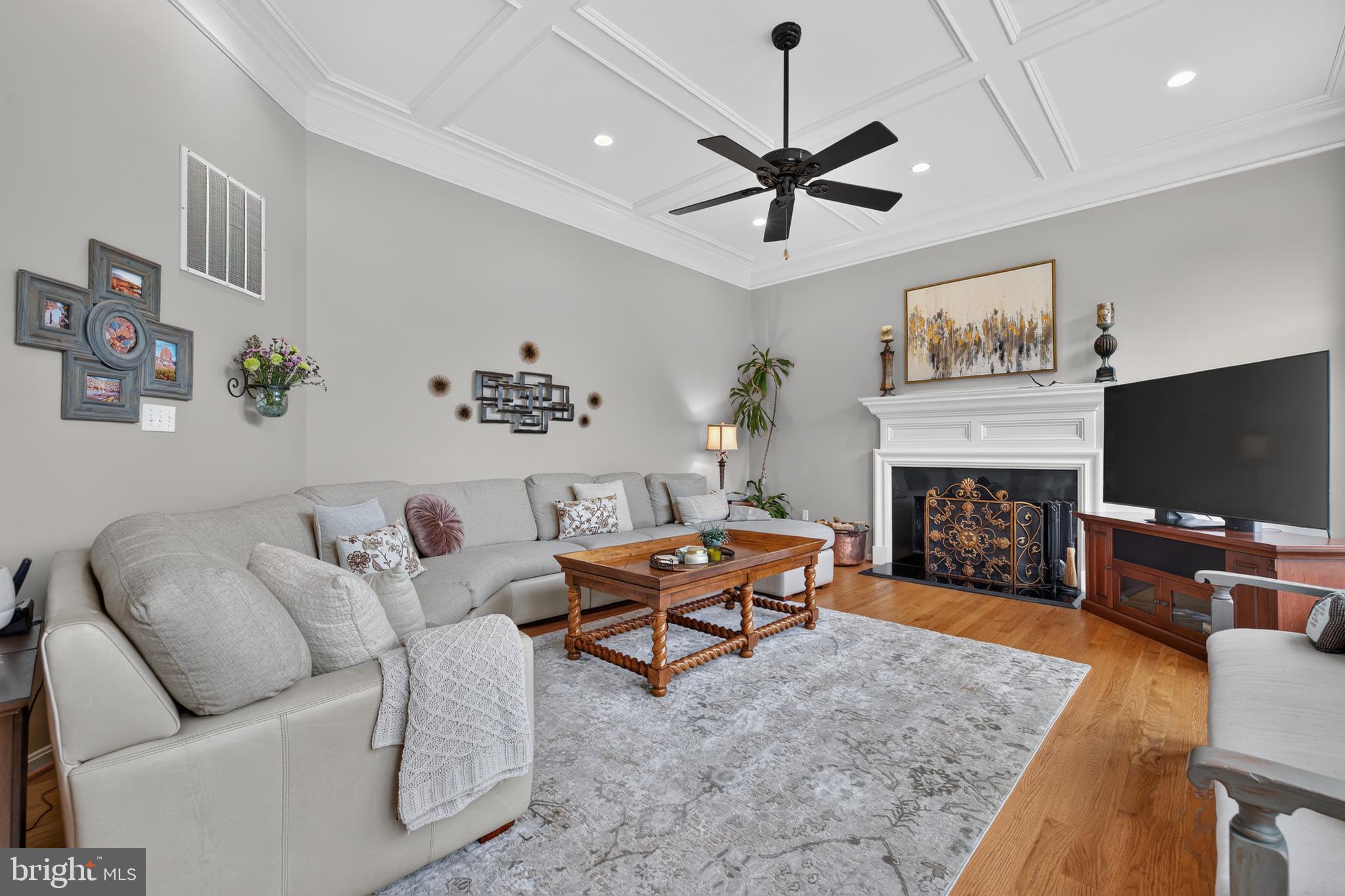 SENECA HIGHLANDS - Residential