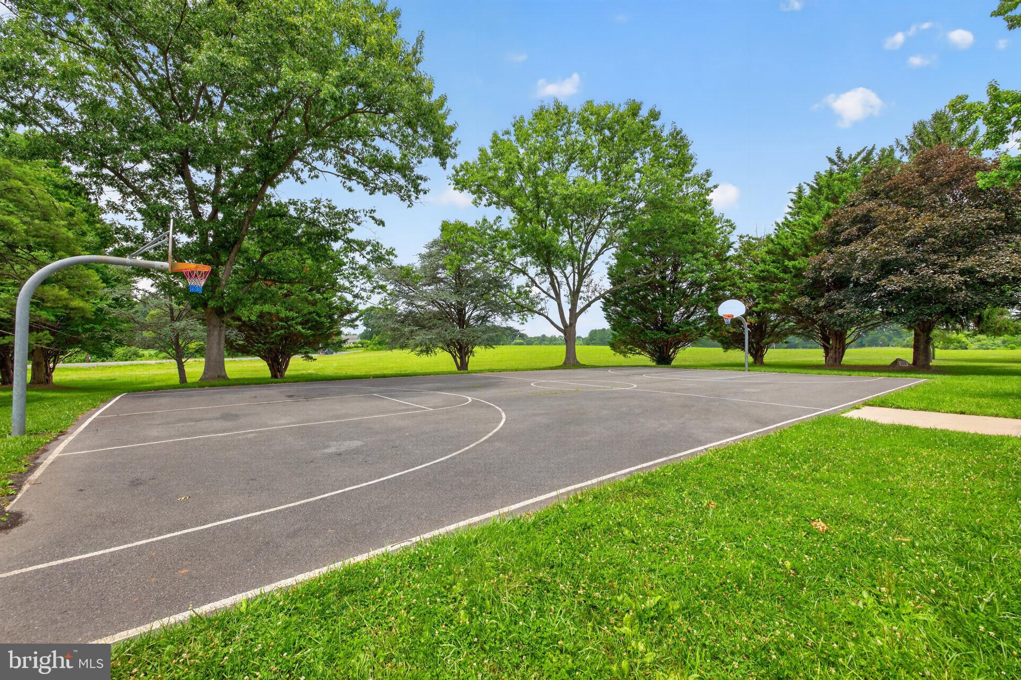 SENECA HIGHLANDS - Residential