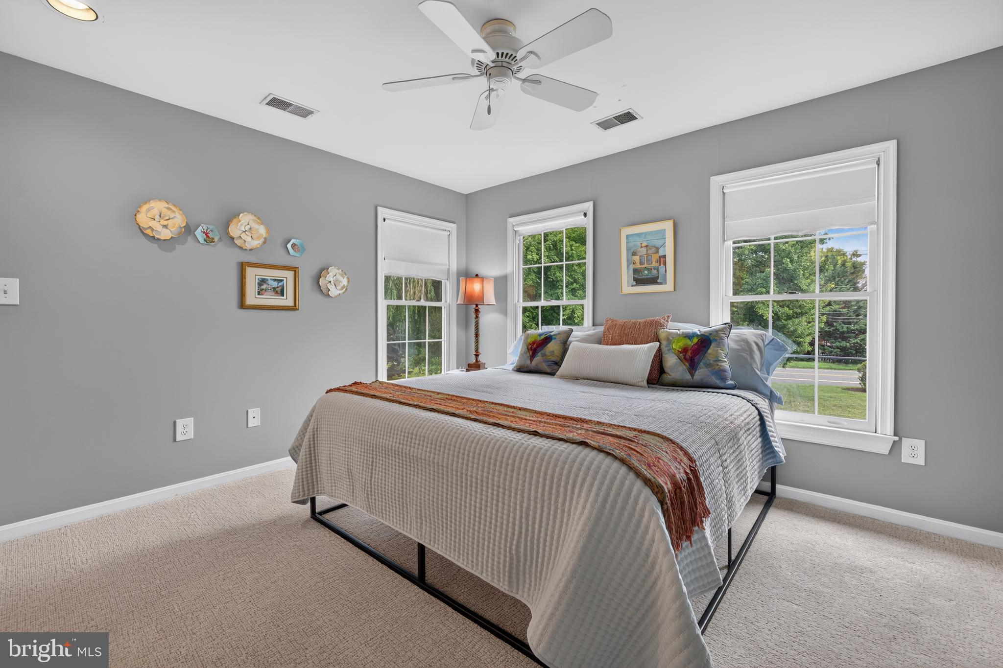 SENECA HIGHLANDS - Residential
