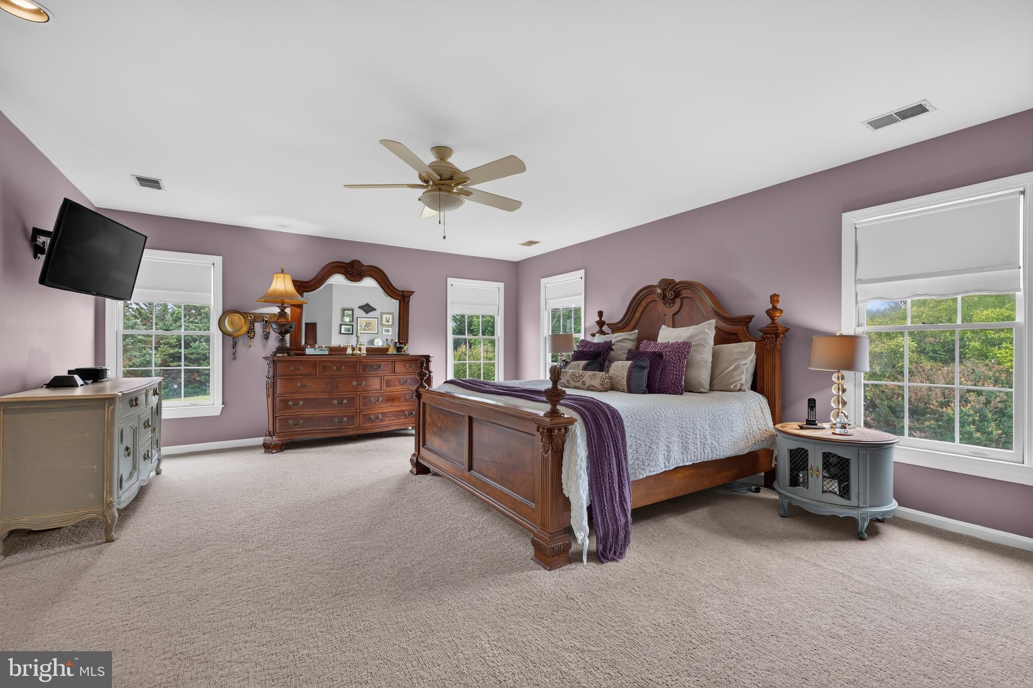 SENECA HIGHLANDS - Residential