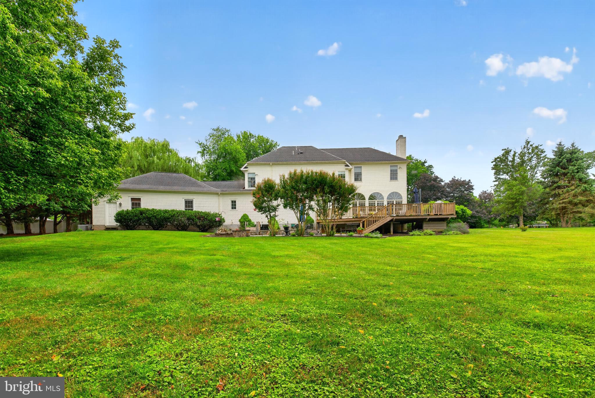 SENECA HIGHLANDS - Residential