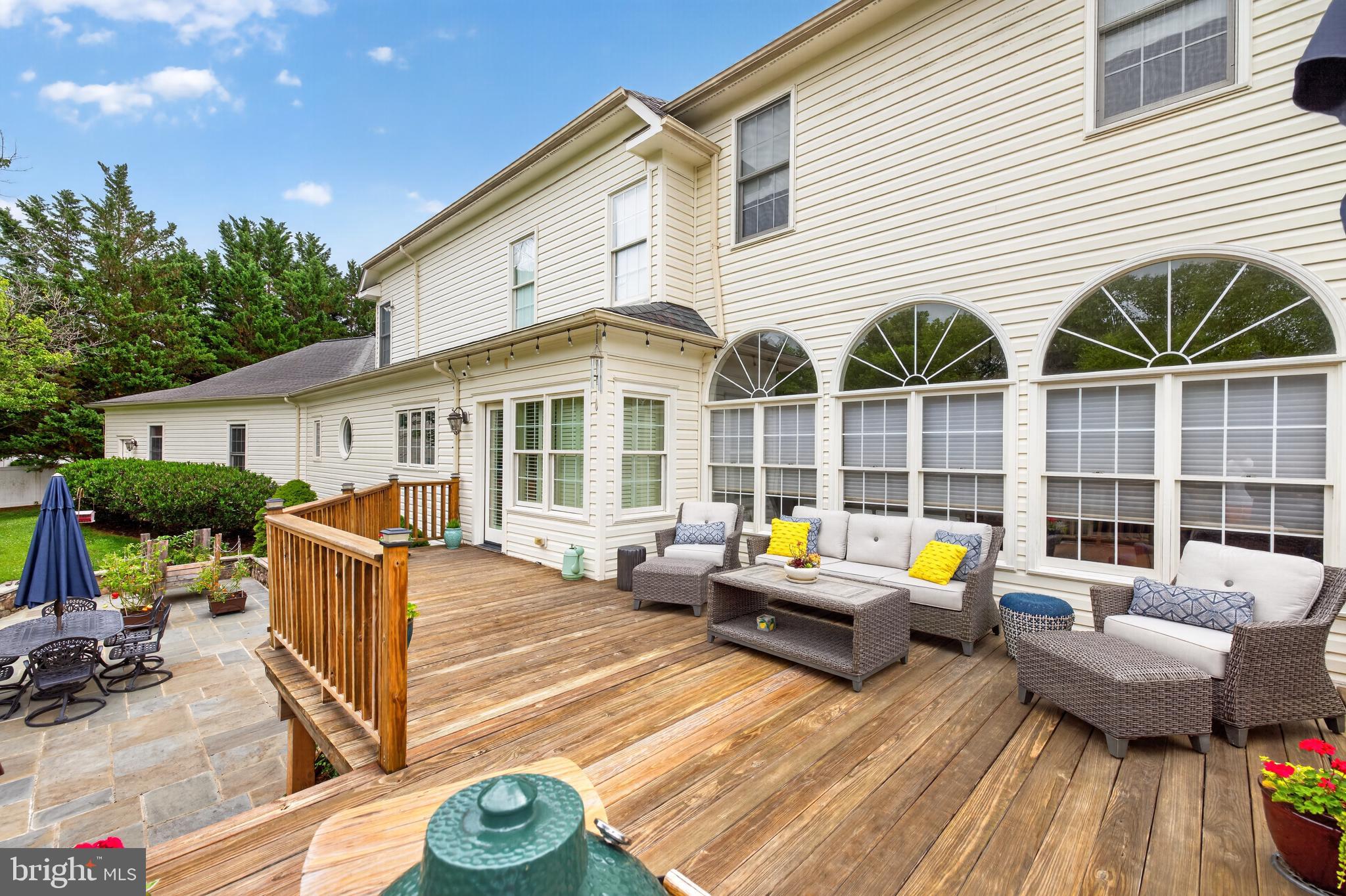 SENECA HIGHLANDS - Residential
