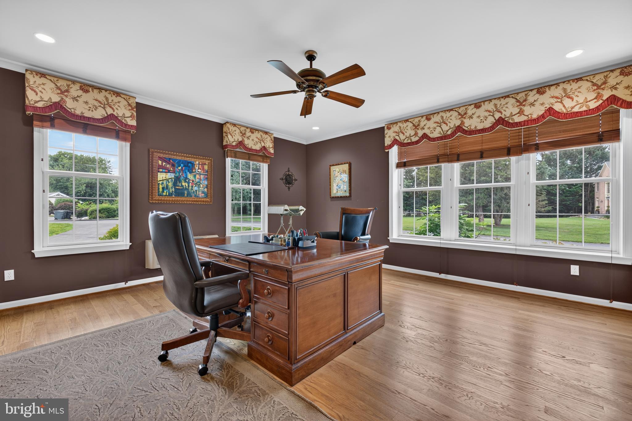SENECA HIGHLANDS - Residential