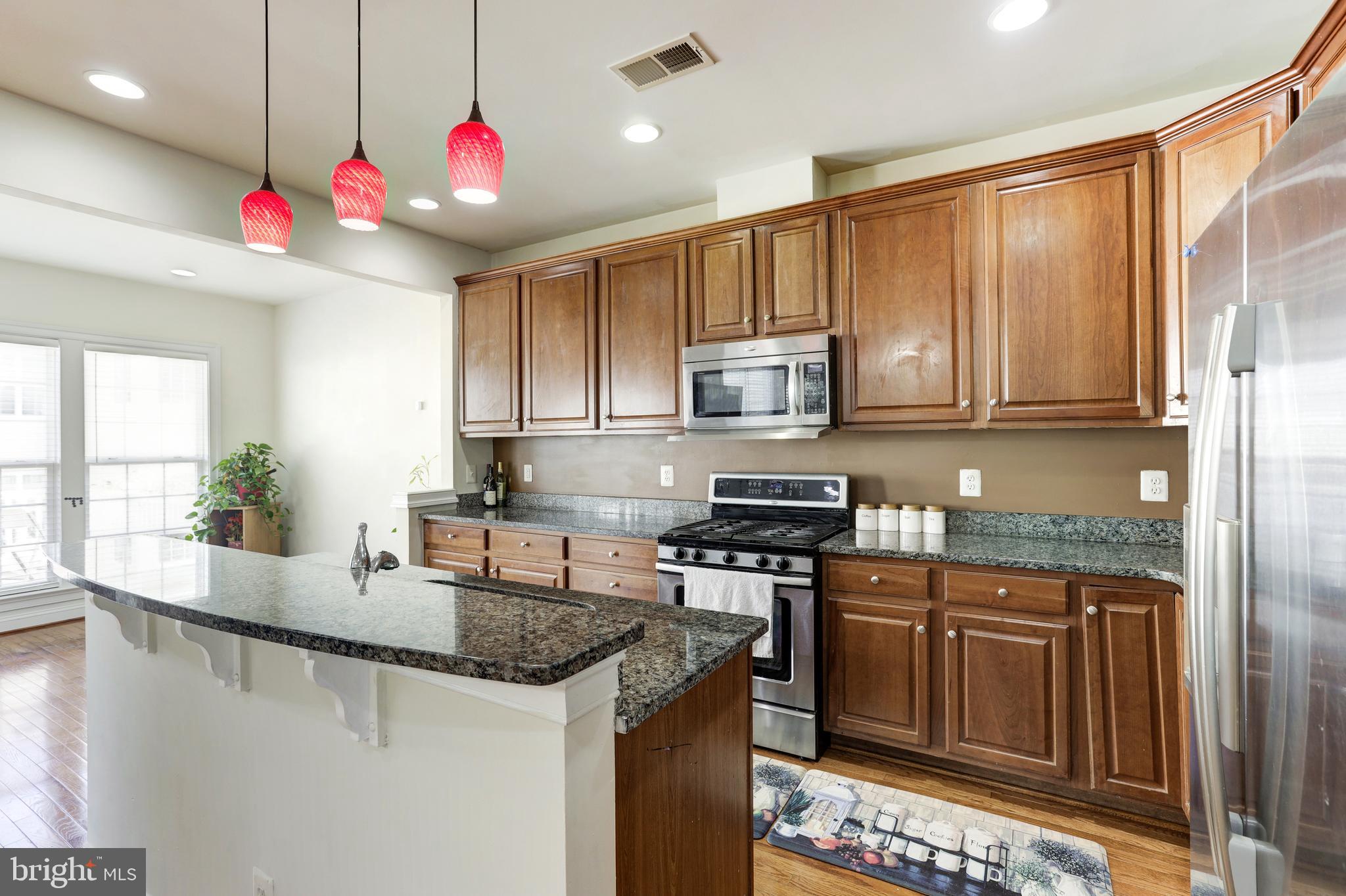 EAST GATE - Residential Lease