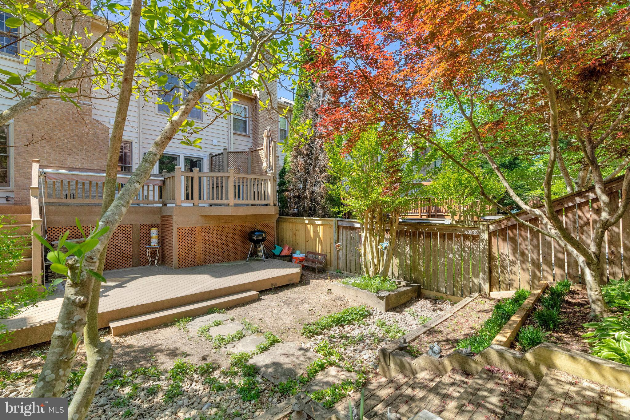 KINGSBERRY - Residential Lease
