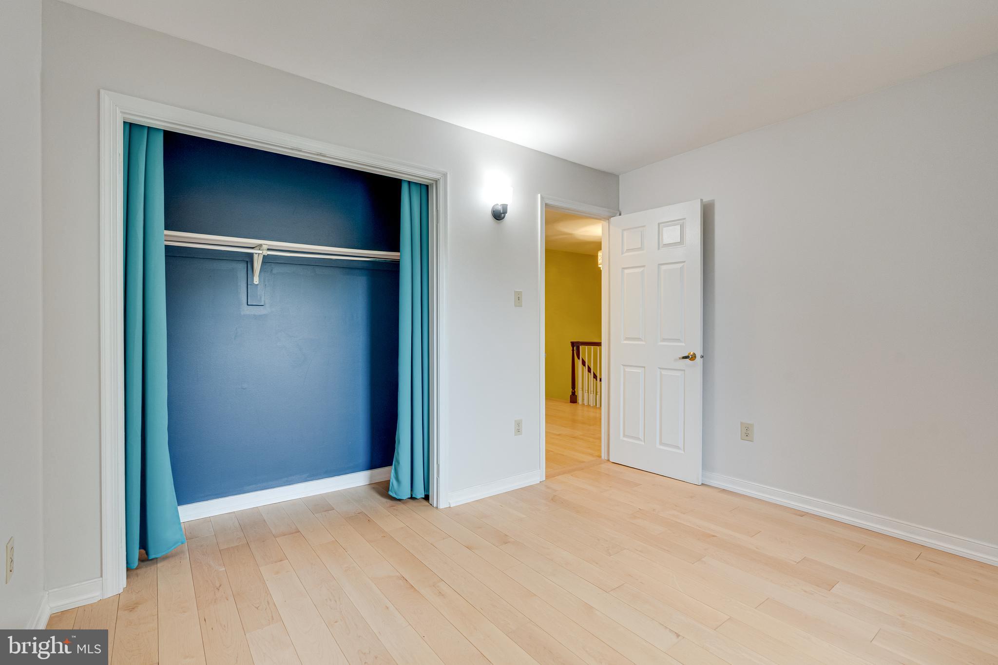 KINGSBERRY - Residential Lease