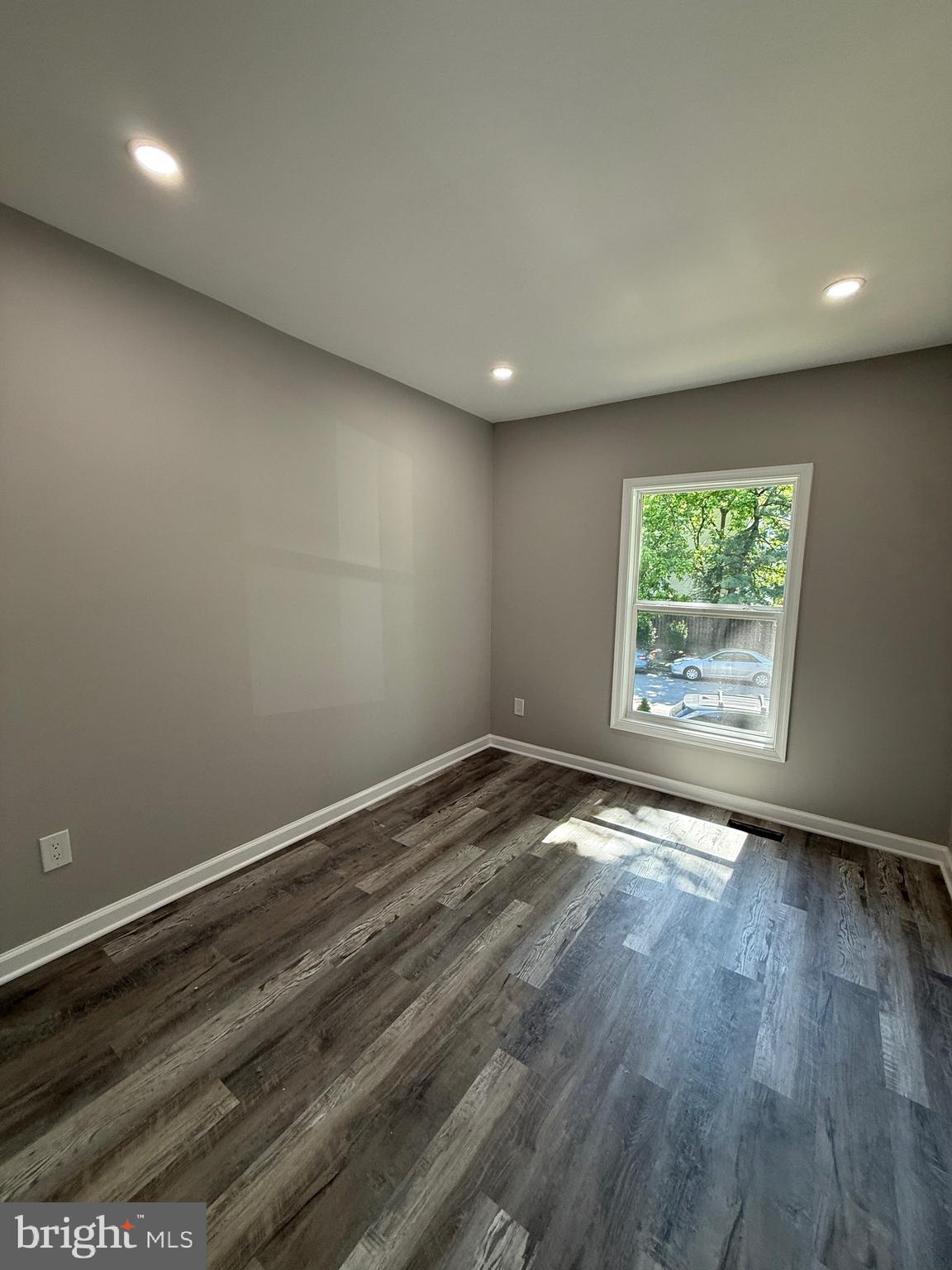WINDSOR PARK - Residential