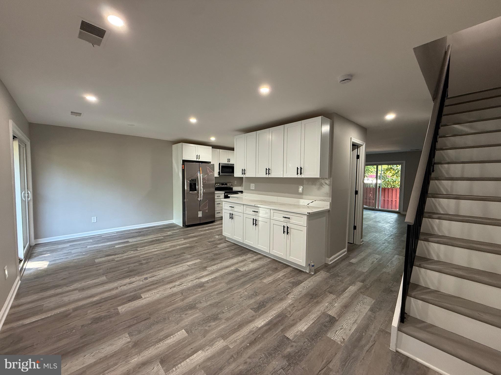 WINDSOR PARK - Residential