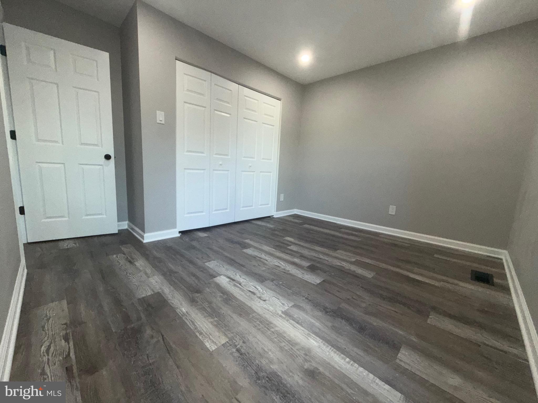 WINDSOR PARK - Residential