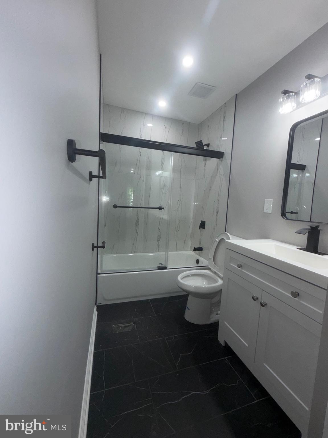 WINDSOR PARK - Residential