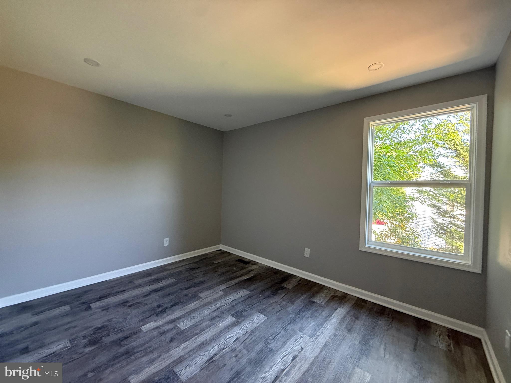 WINDSOR PARK - Residential