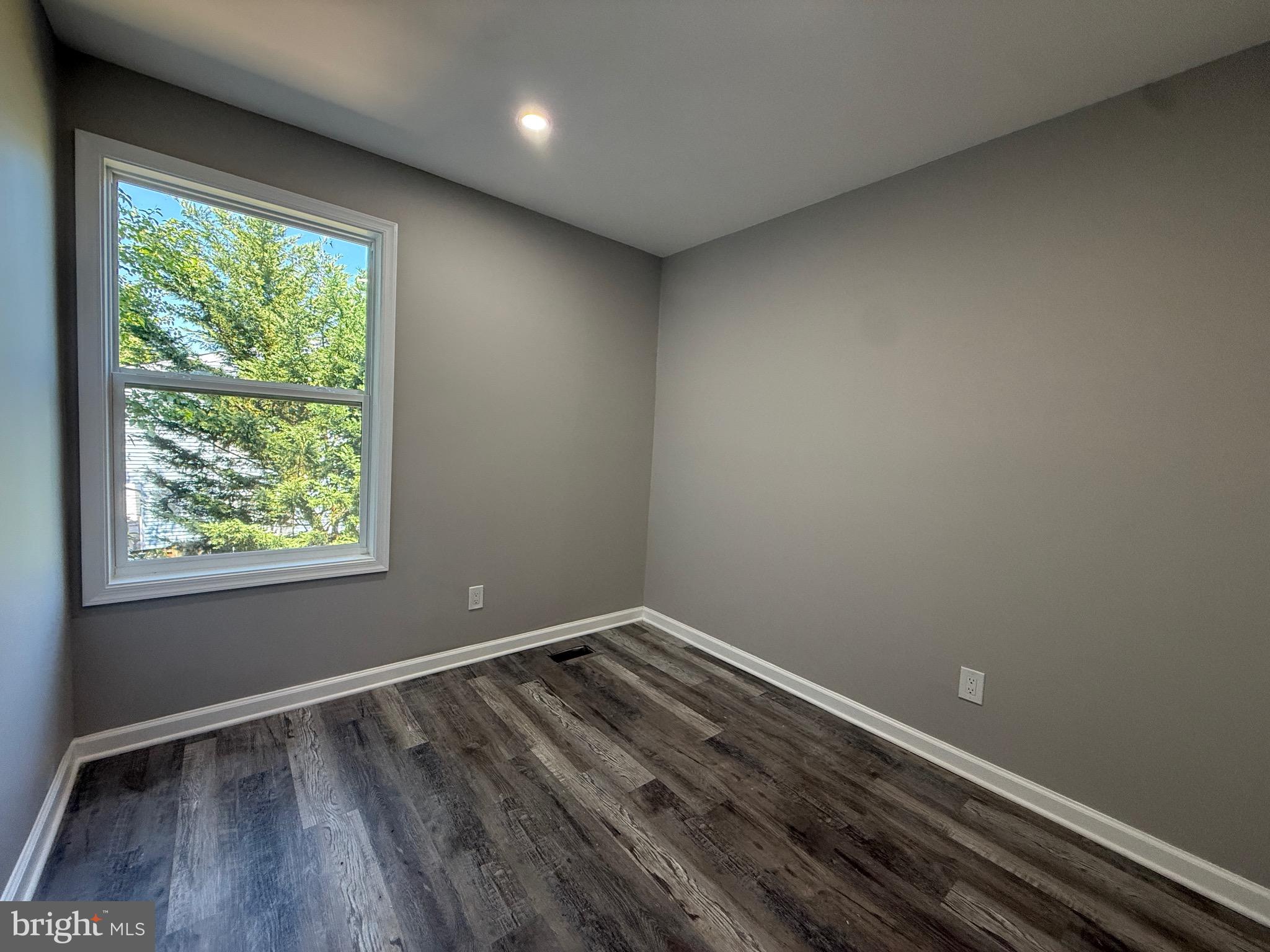 WINDSOR PARK - Residential