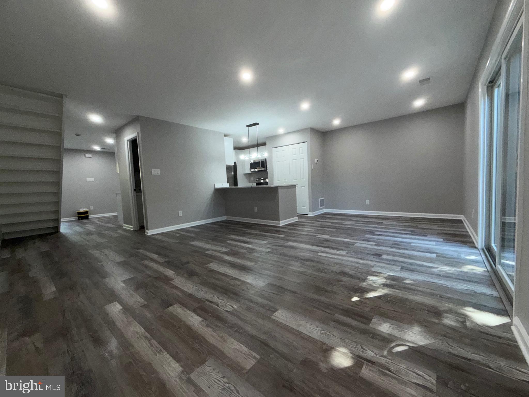 WINDSOR PARK - Residential