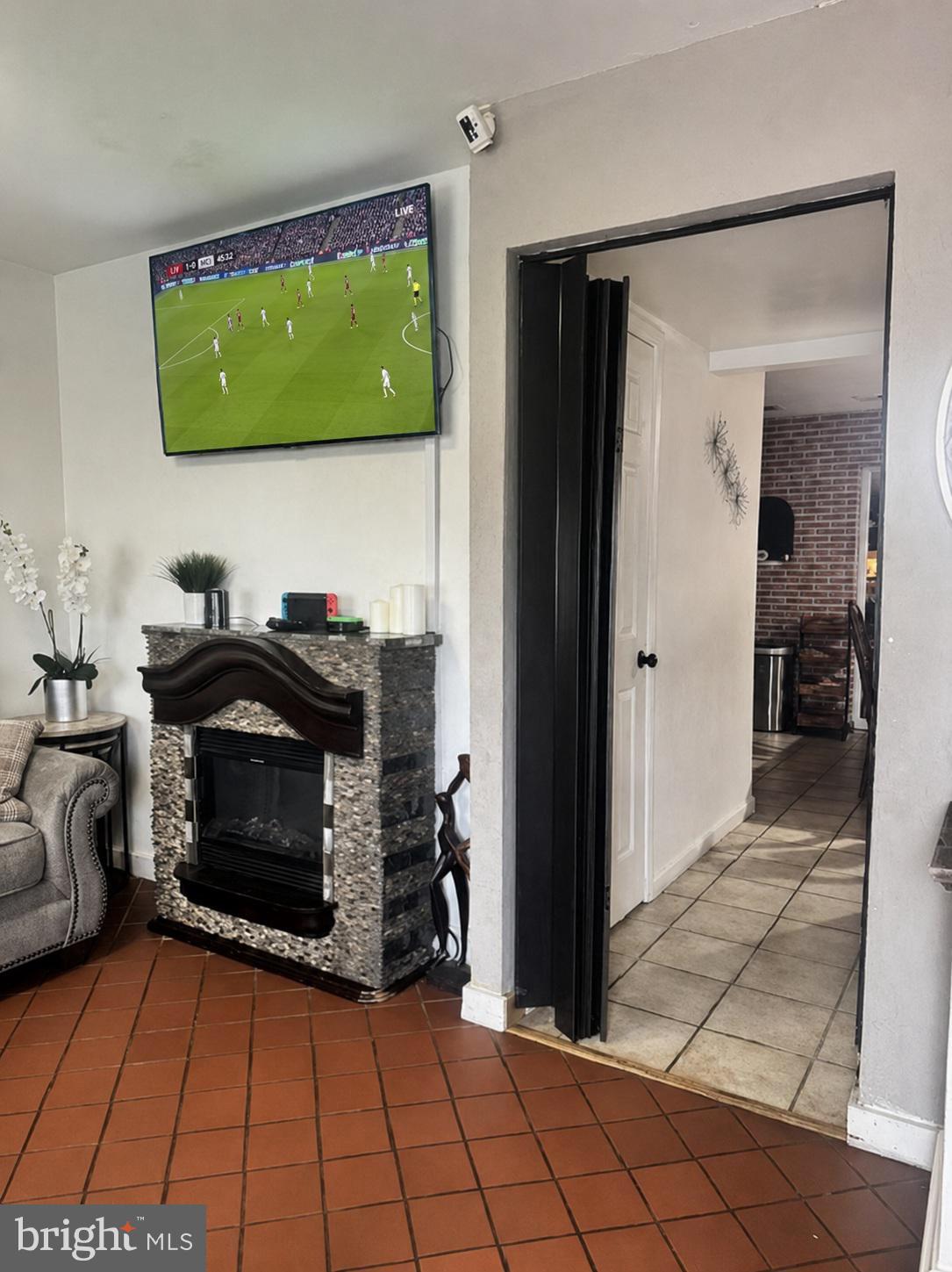 STONEGATE - Residential