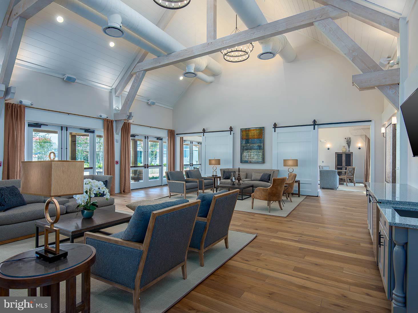 POTOMAC SHORES - Residential