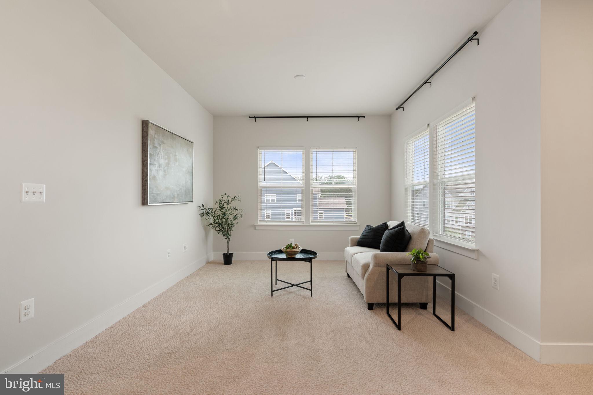 POTOMAC SHORES - Residential