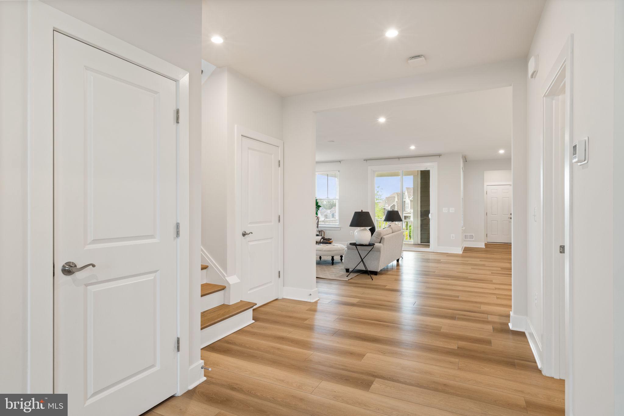 POTOMAC SHORES - Residential
