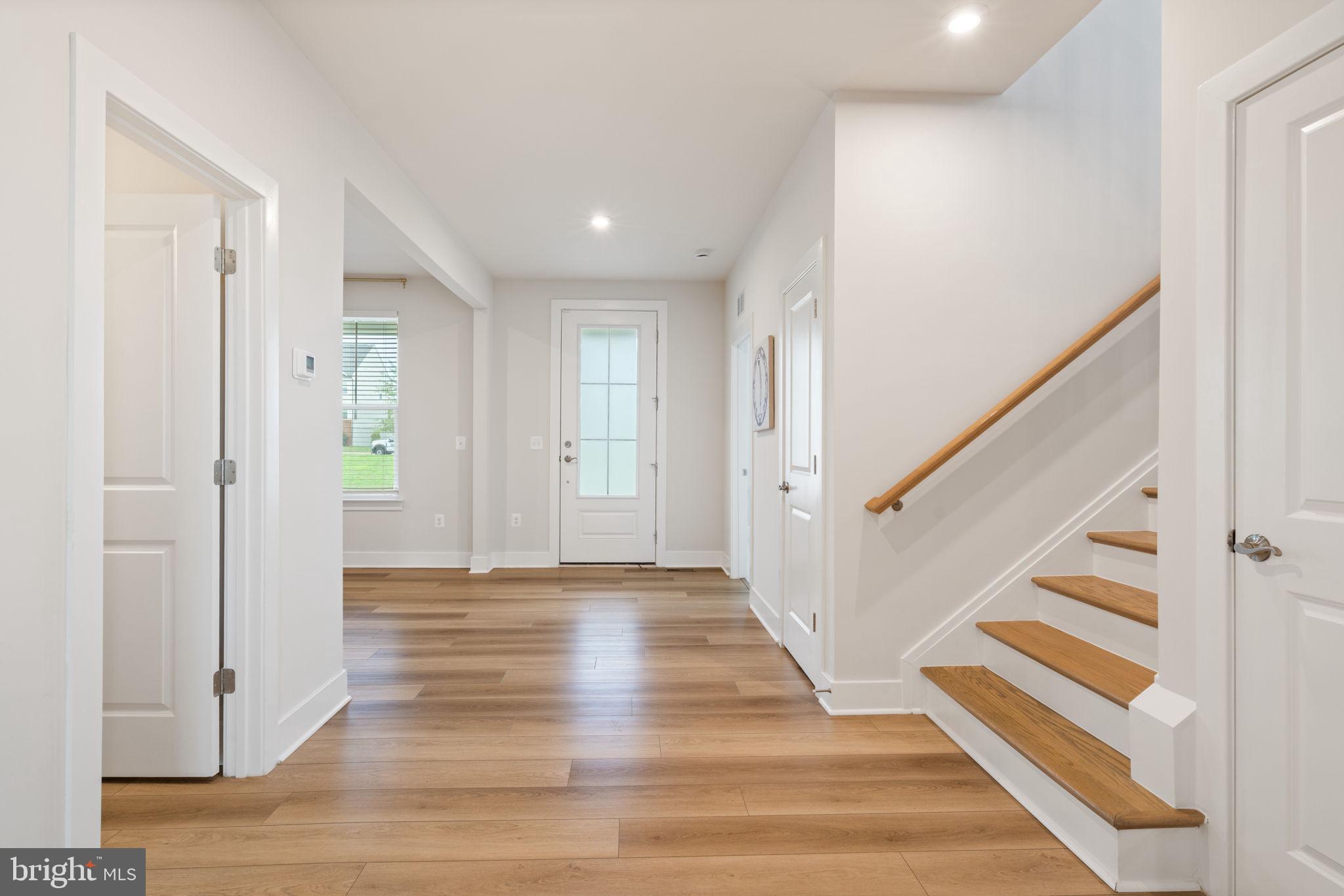 POTOMAC SHORES - Residential