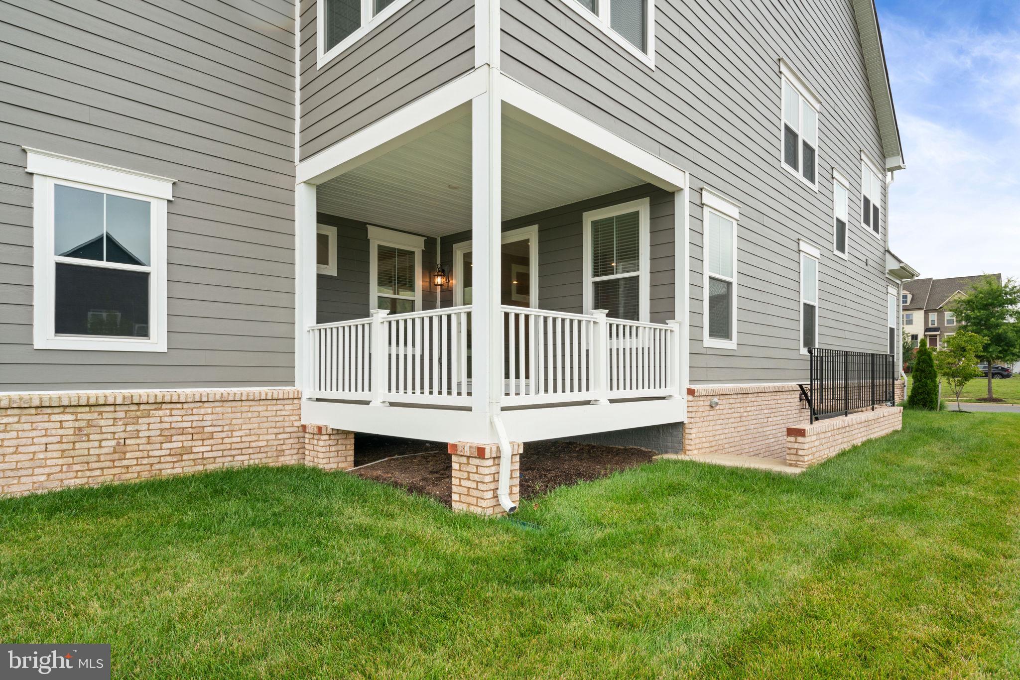 POTOMAC SHORES - Residential