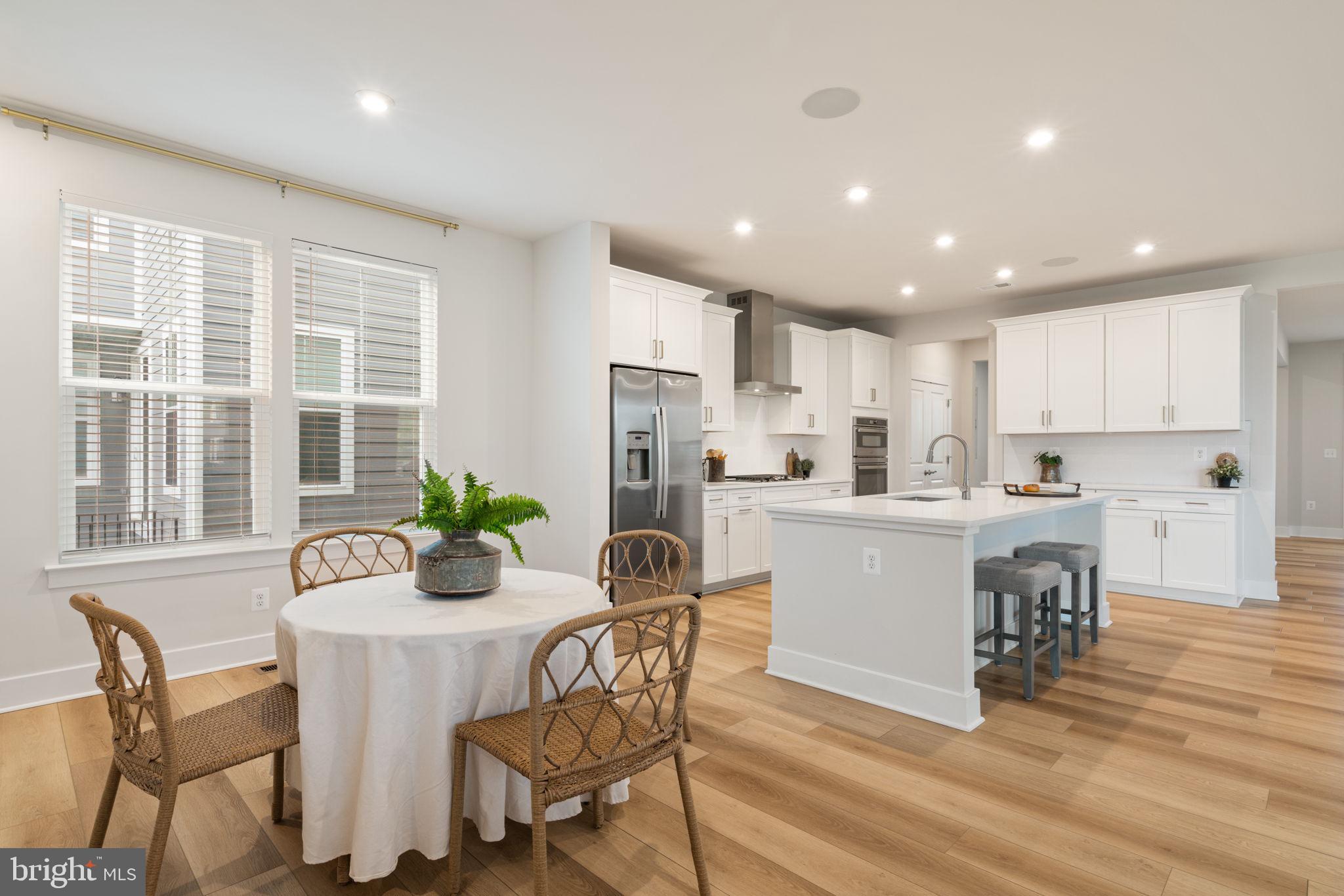 POTOMAC SHORES - Residential