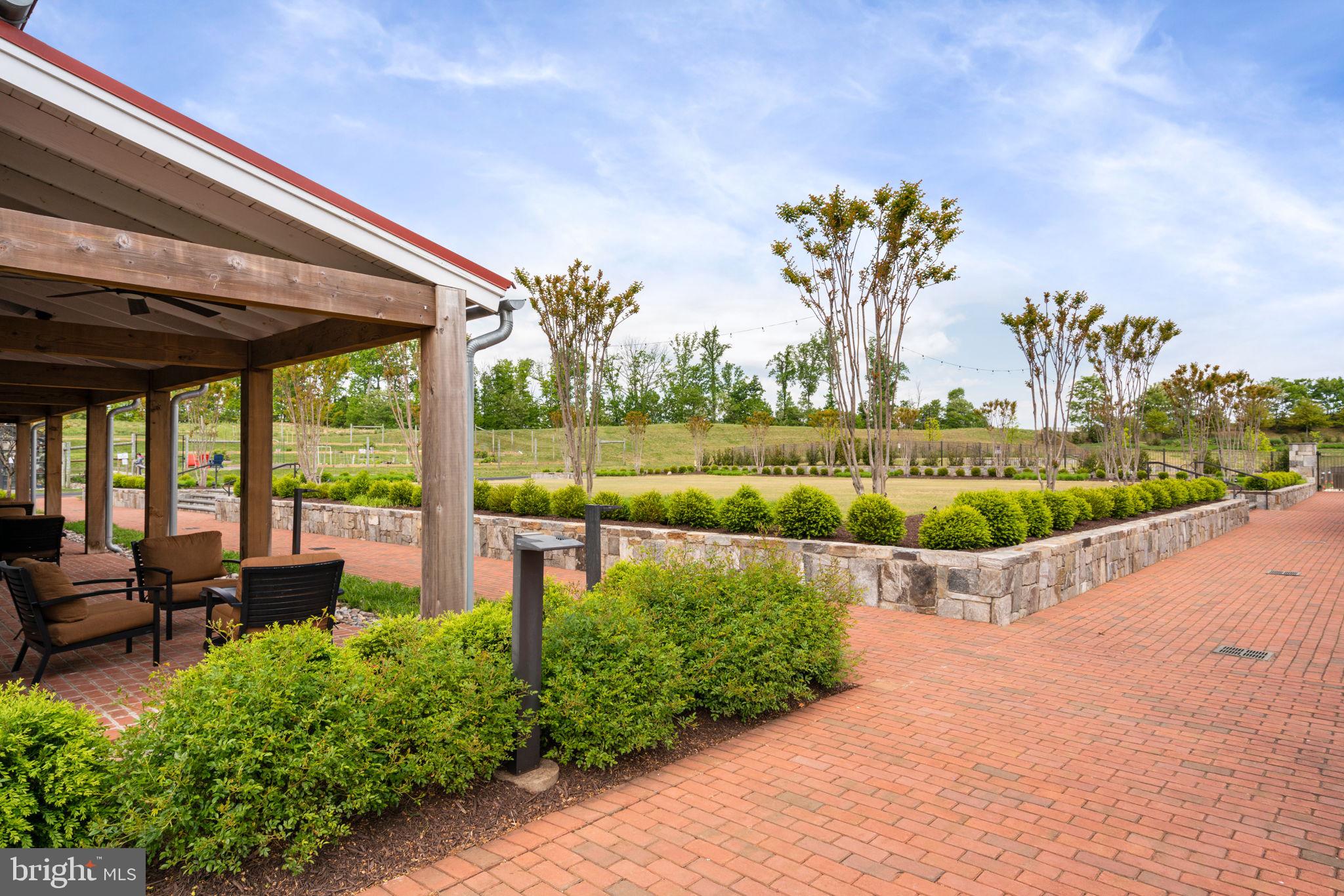 POTOMAC SHORES - Residential