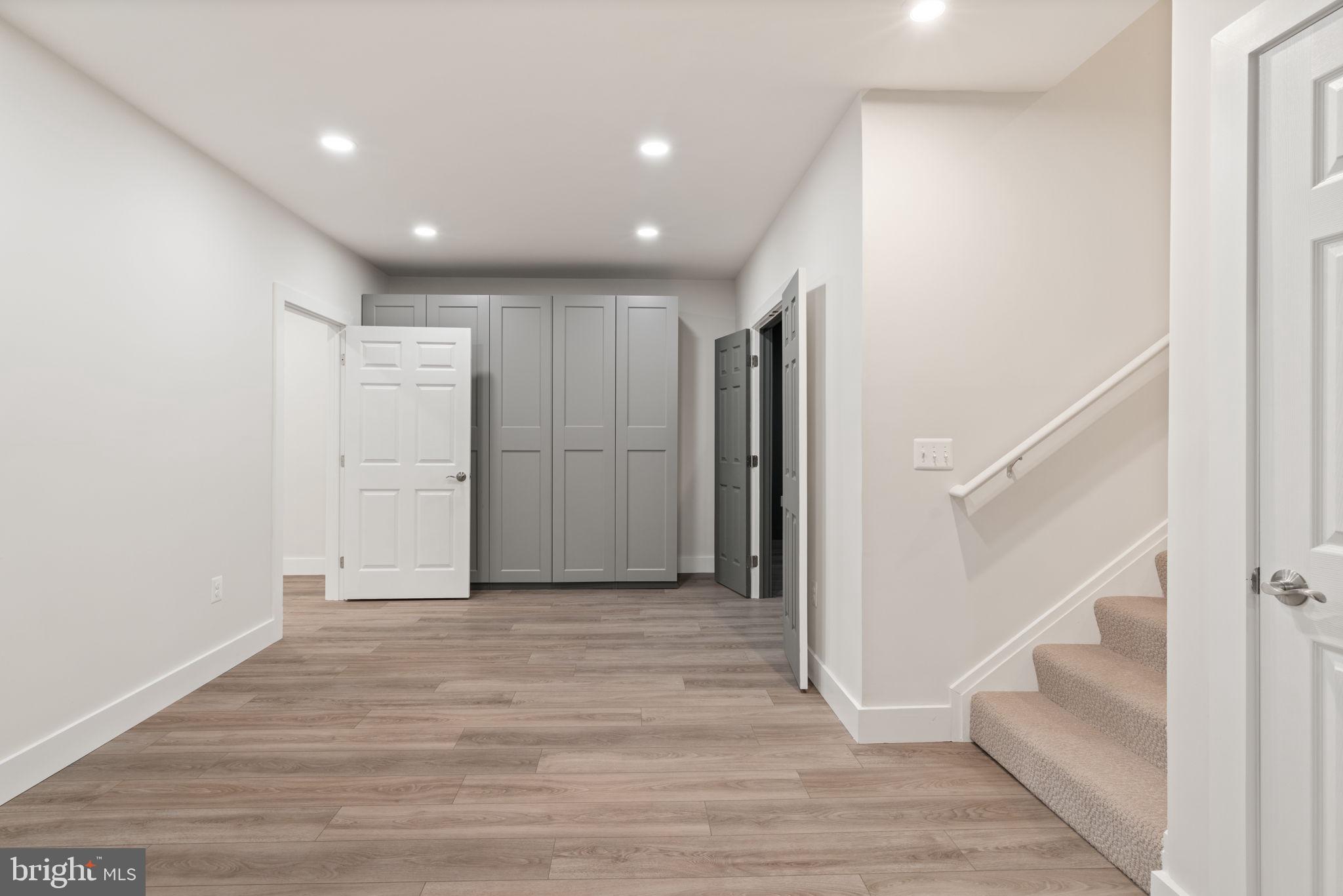 POTOMAC SHORES - Residential