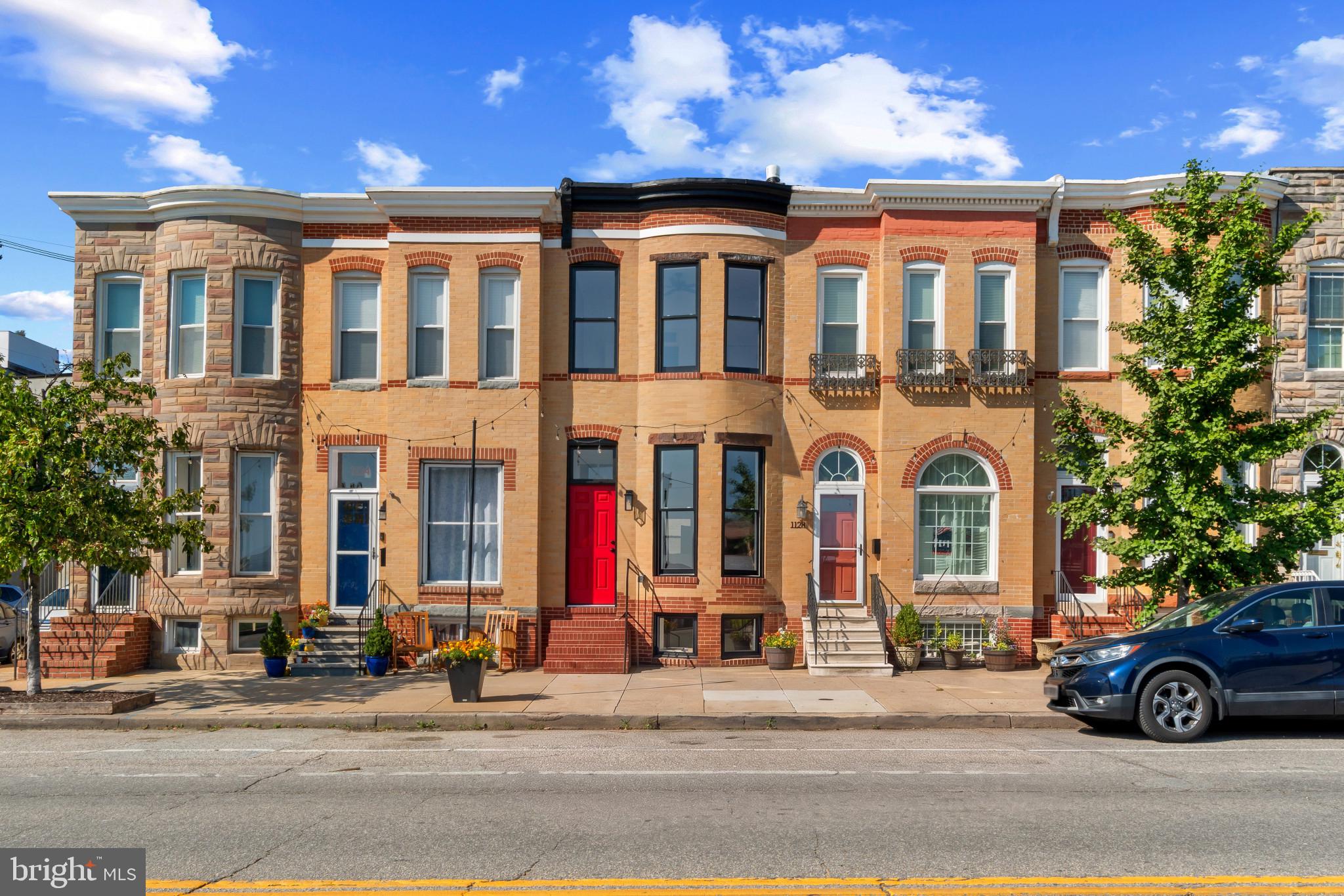 LOCUST POINT - Residential