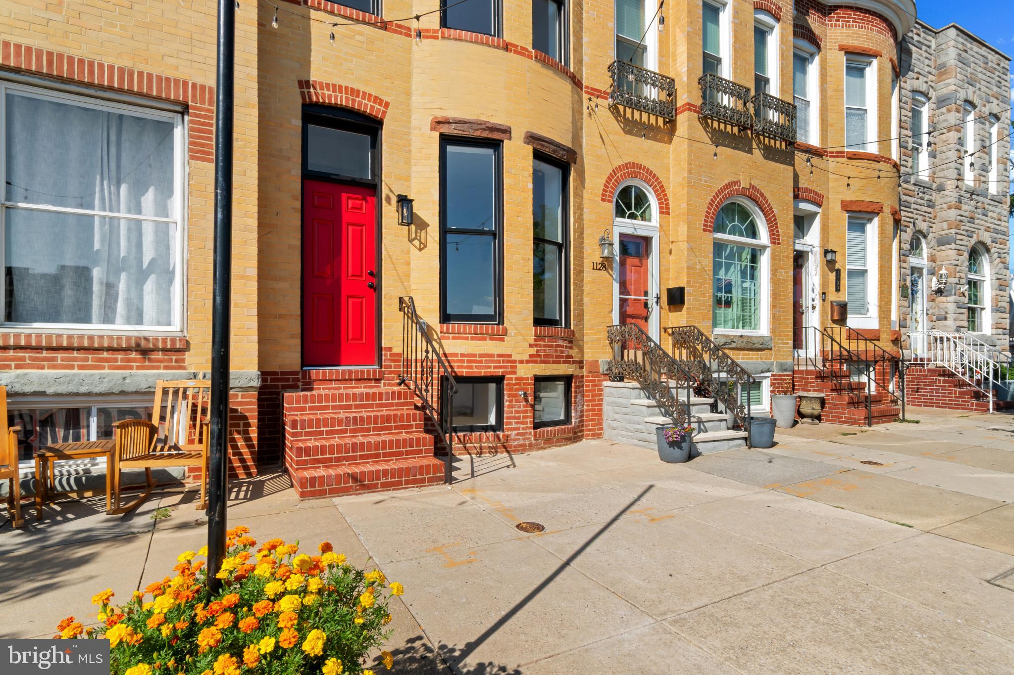LOCUST POINT - Residential