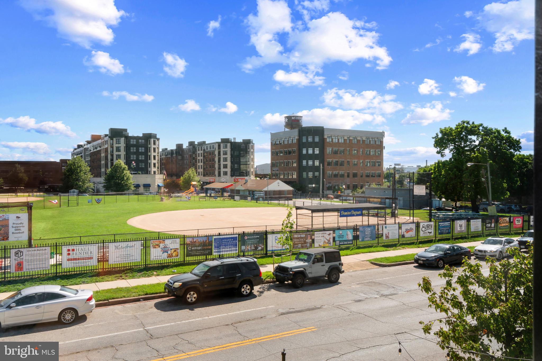 LOCUST POINT - Residential