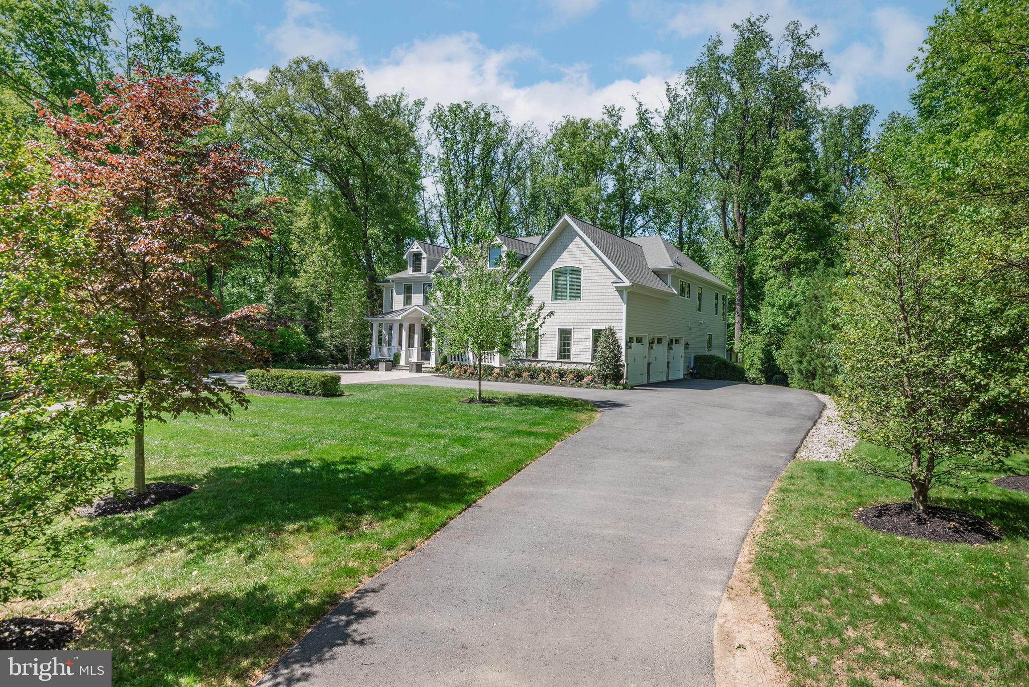 POTOMAC OUTSIDE - Residential