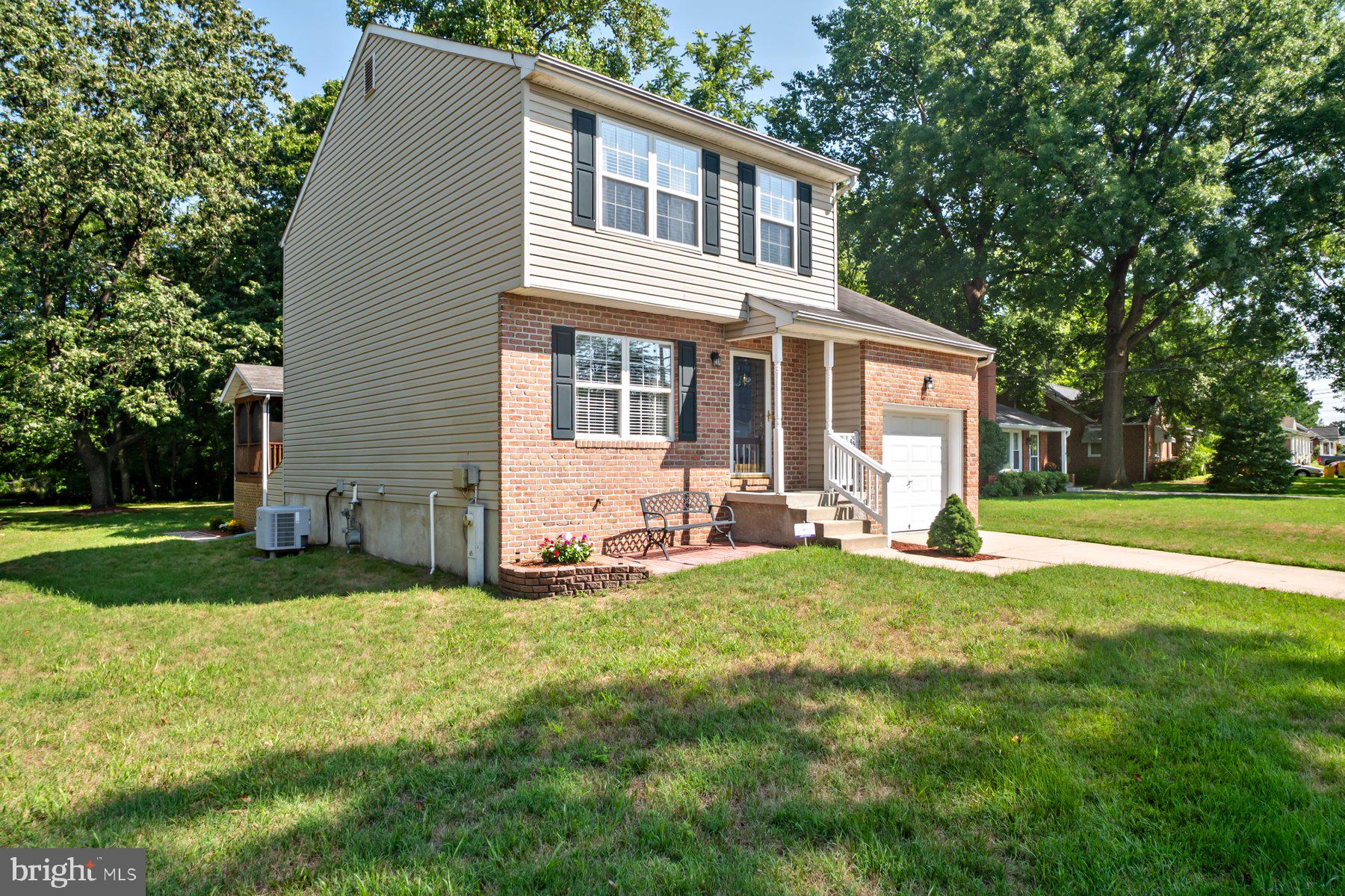 GERARD PLAZA - Residential