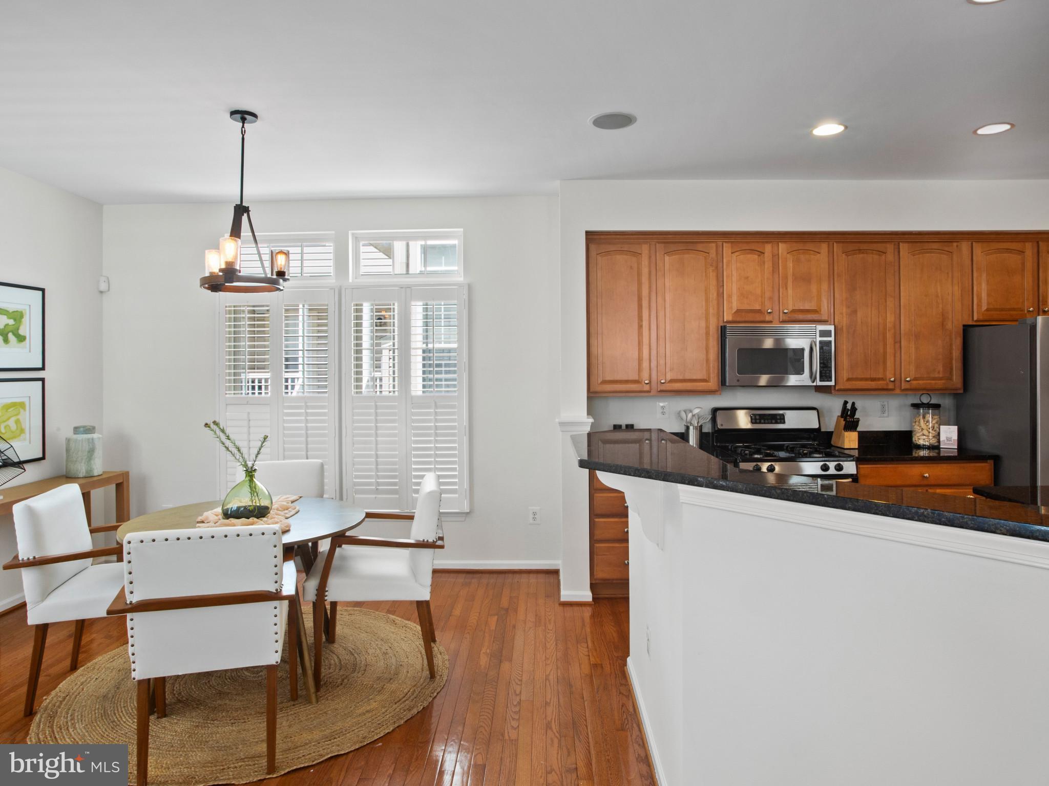 VILLAGES OF DORCHESTER - Residential