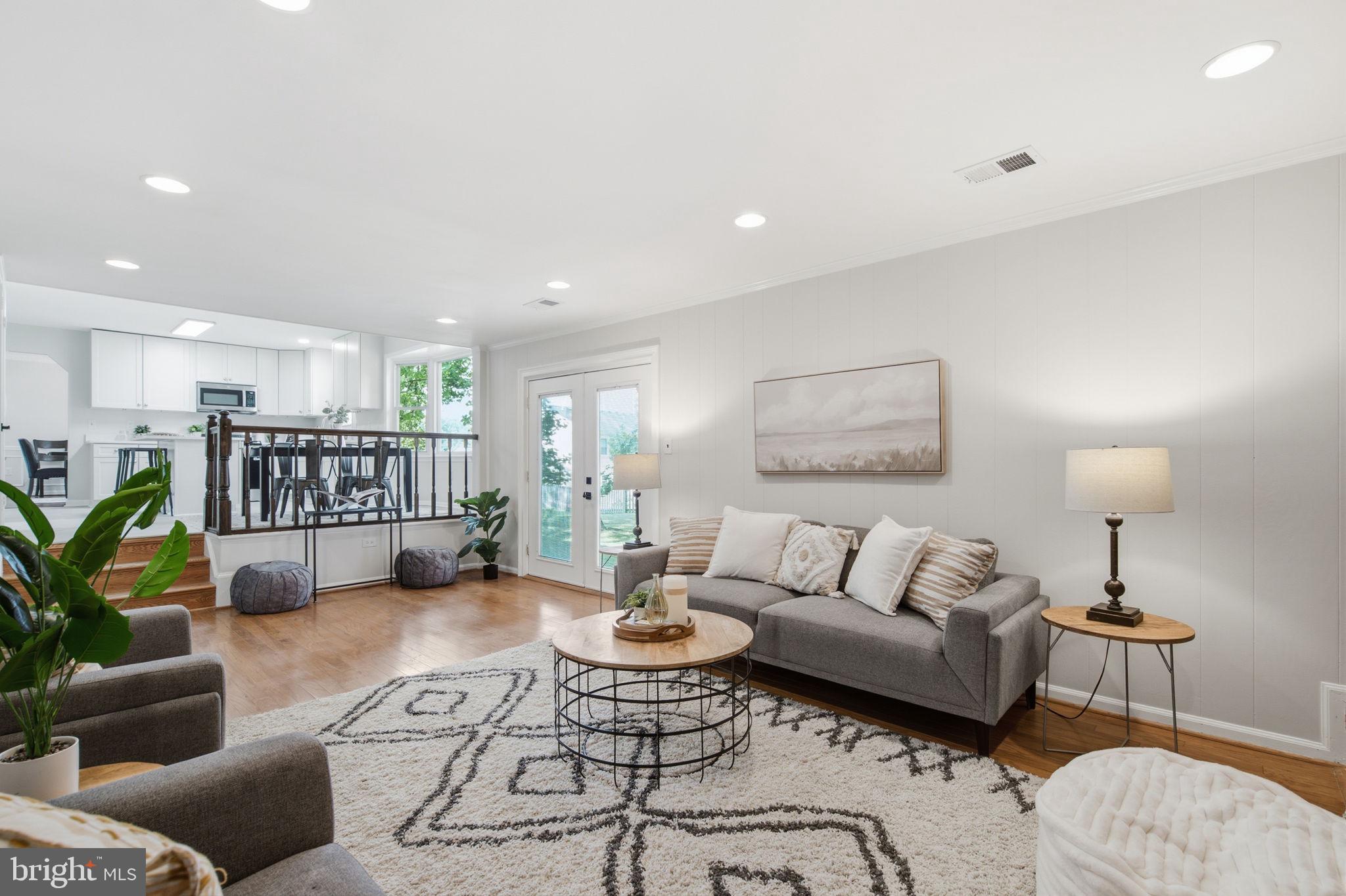 FAIRLAND ACRES - Residential