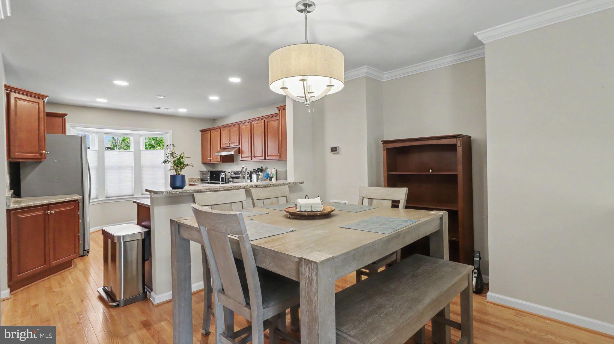 VILLAGE OF MOUNT AIR - Residential