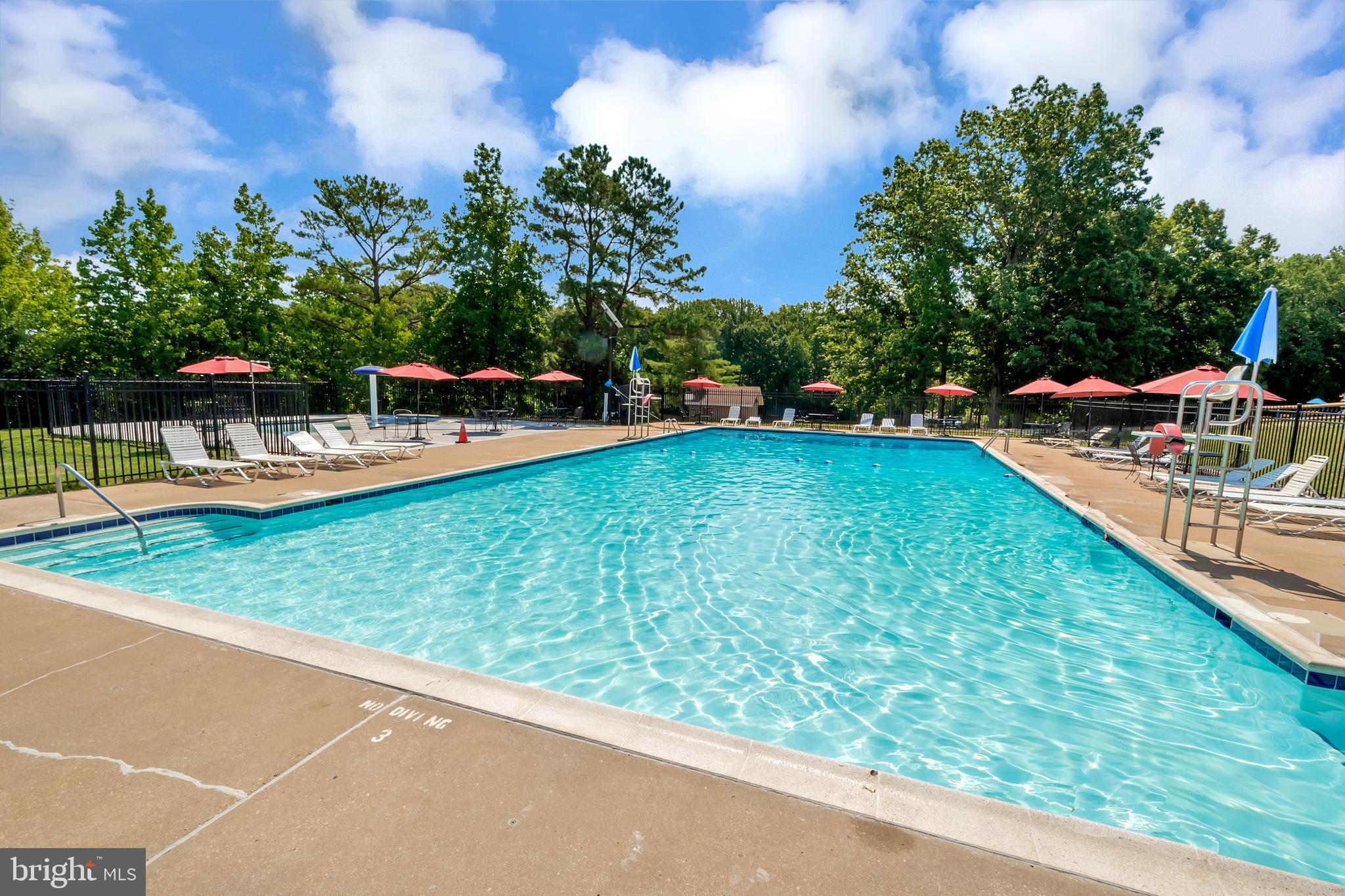 LAKE LAND OR - Residential