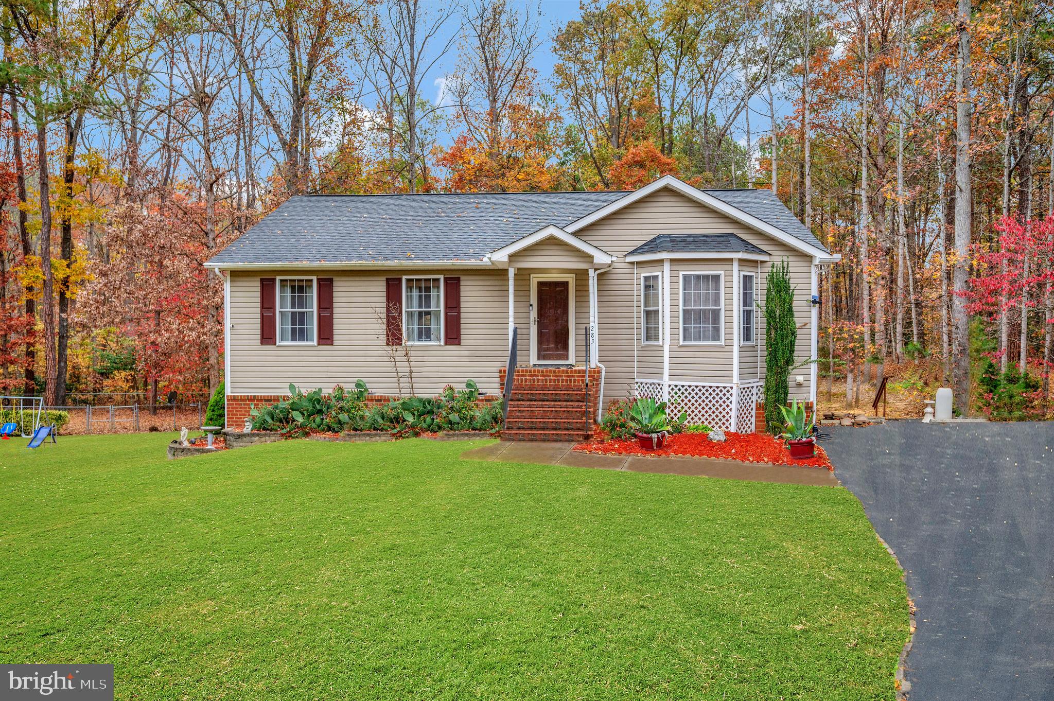 ADDITIONAL $5,000  PRICE REDUCTION!!

PROFESSIONAL PHOTOS AND VIDEO NOW POSTED!!

This gated property is your key to Lake Land'Or Beaches, Swimming, Boating, Fishing, Exercise Lounge and so much more.  Vacation at home with the endless amenities as well as  community events and celebrations!!  The  upcoming Annual Holiday Tree Lighting  will bring joy to you and yours.

Be the first to see this beautifully designed 3 bedroom, 3 full bath home.   There is a fourth bedroom in the basement with a window, no closet.  But a standup wardrobe is provided. Spacious Open Concept on the main level  is perfect for relaxing or entertaining friends and family.  Here you will find the primary suite with jacuzzi tub, stand up shower and two walk in closets.   The extra large living  room and adjoining kitchen/dining area  as well as a second full bath round out the main level features.   Off the kitchen is an enclosed screened porch to enjoy those cool fall days.. The fully fenced level back yard with tiled patio features shade trees and a large shed.  Step down to the finished basement that includes two additional bedrooms (a third has a window, no closet) a 3rd full bath, an office/workshop  area and an expansive family room.  Upper level has beautiful bamboo flooring and the basement is ceramic tiled.   New improvements in 2023 include:  new HVAC, whole house generator, propane gas tank for generator, new storm door and  new patio door.  Roof is approximately 6 years old.  

You will not want to miss this home!!