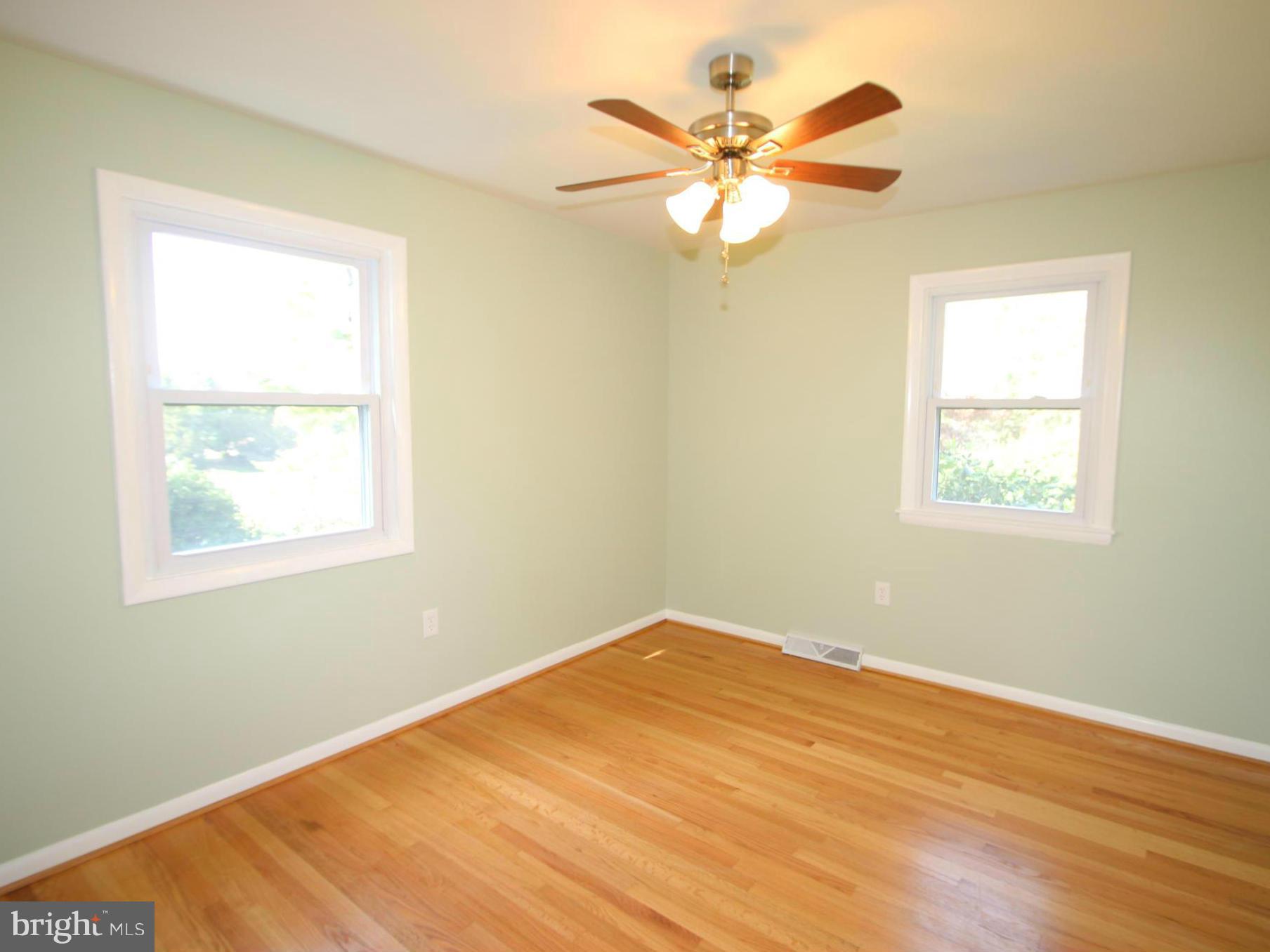 SUNNYBROOK FARMS - Residential