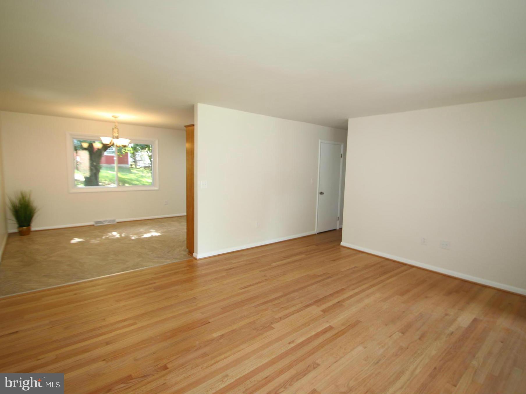 SUNNYBROOK FARMS - Residential