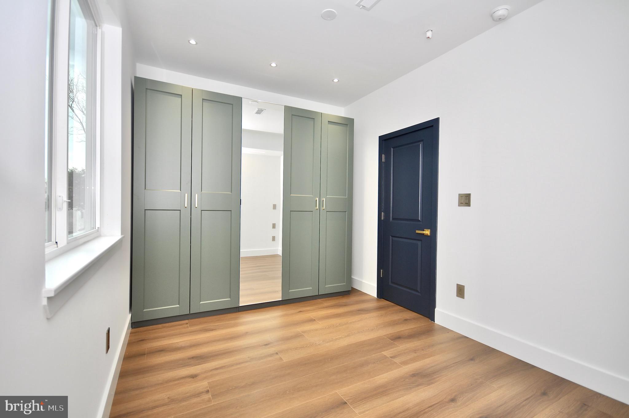 NORRIS SQUARE - Residential